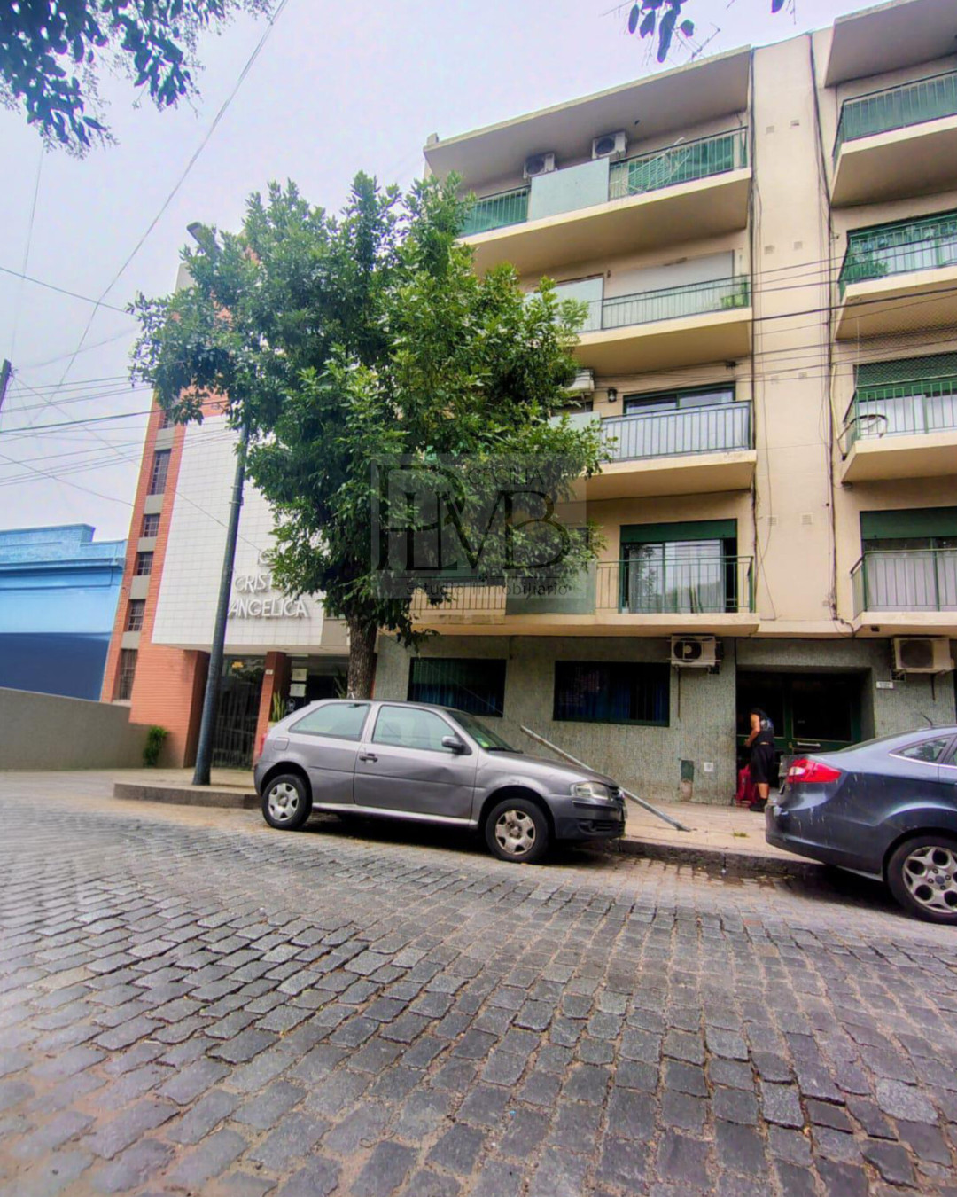 Apartamento de 2 ambientes com varanda em Liniers