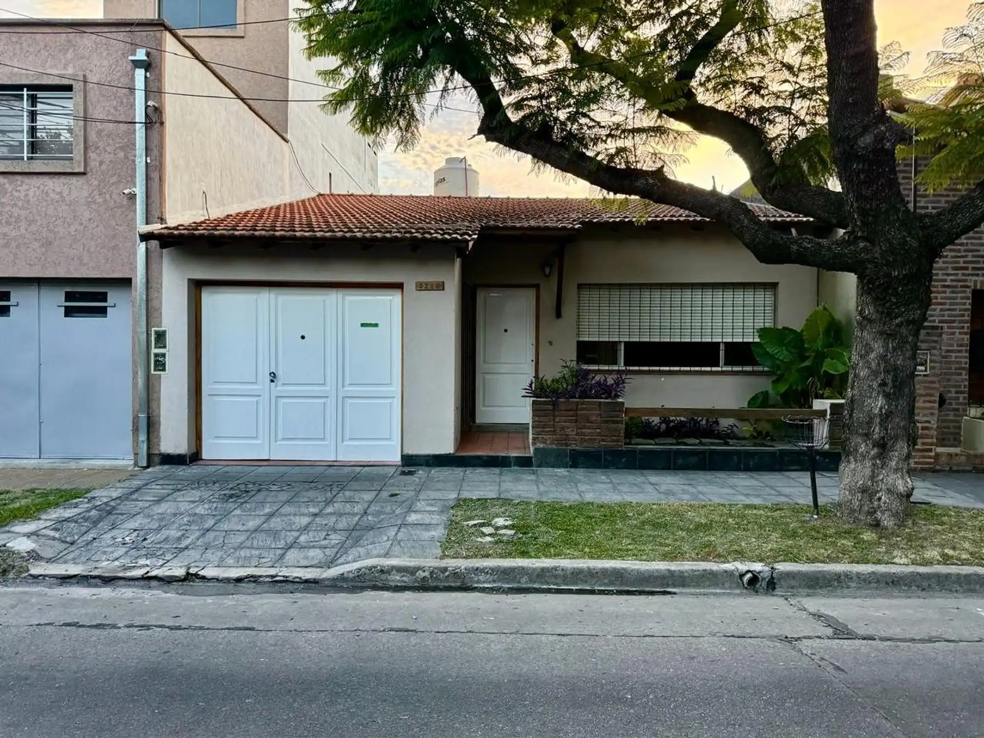 Two-bedroom house in Vicente López