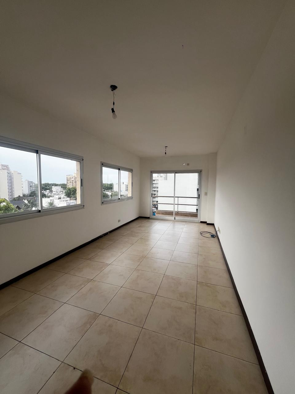 Apartamento de dois ambientes com 1 quarto em General San Martín