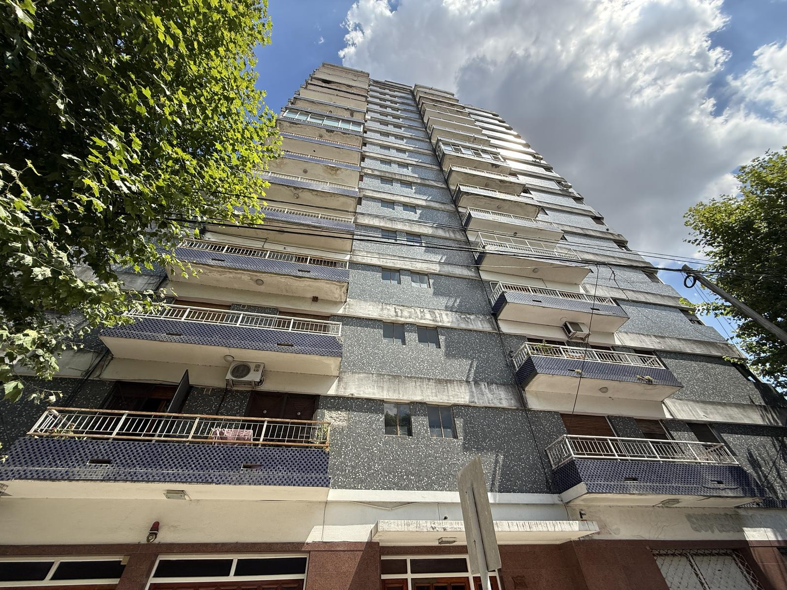 Monoambiente con balcón en Wilde, Avellaneda