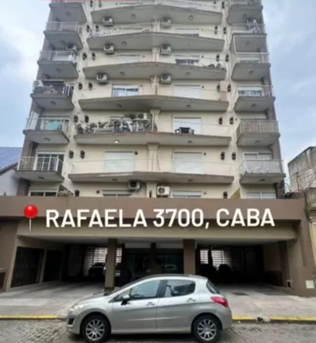 Monoambiente con balcón en Floresta