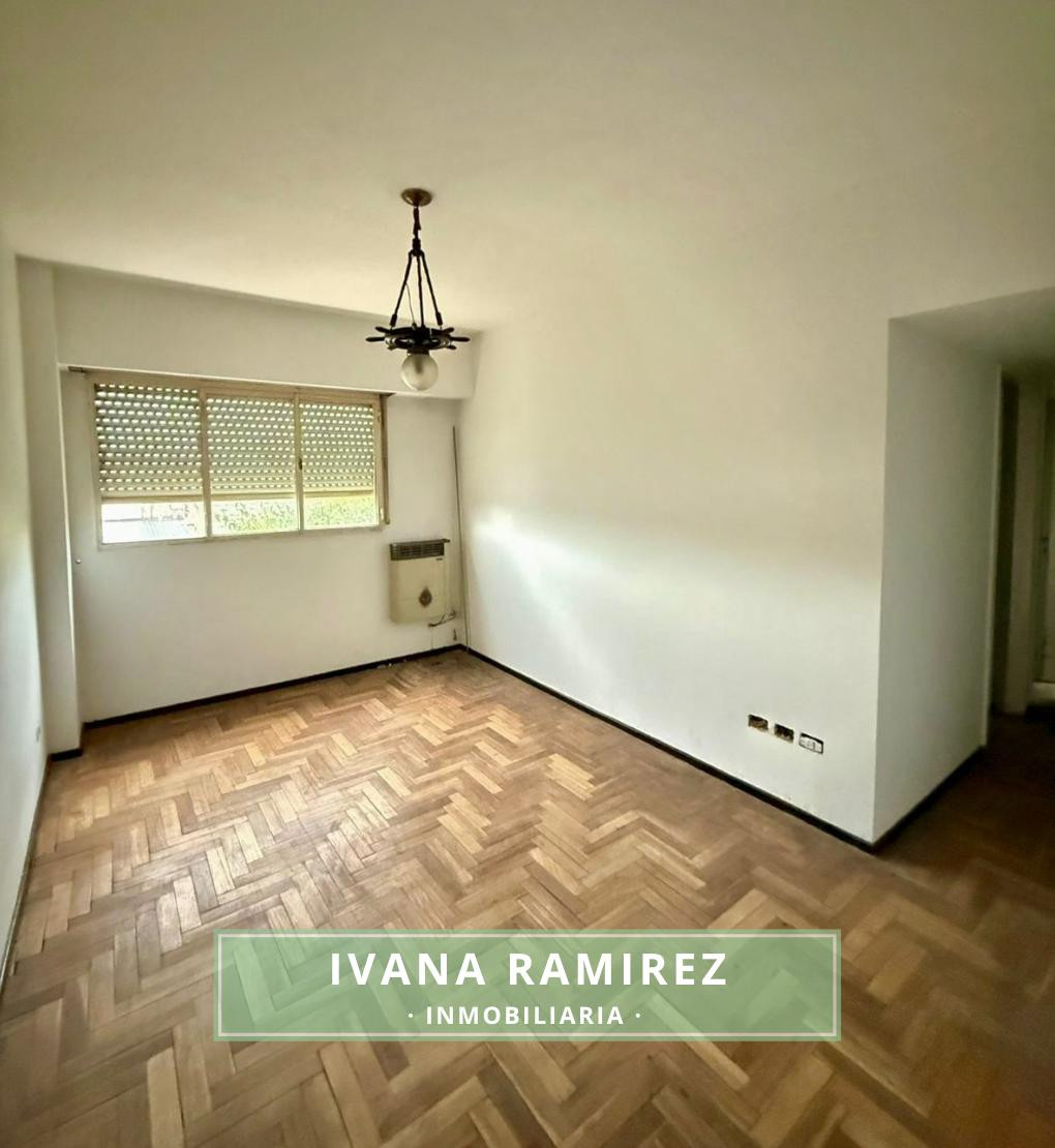 Apartamento de dois dormitórios em Luján Centro