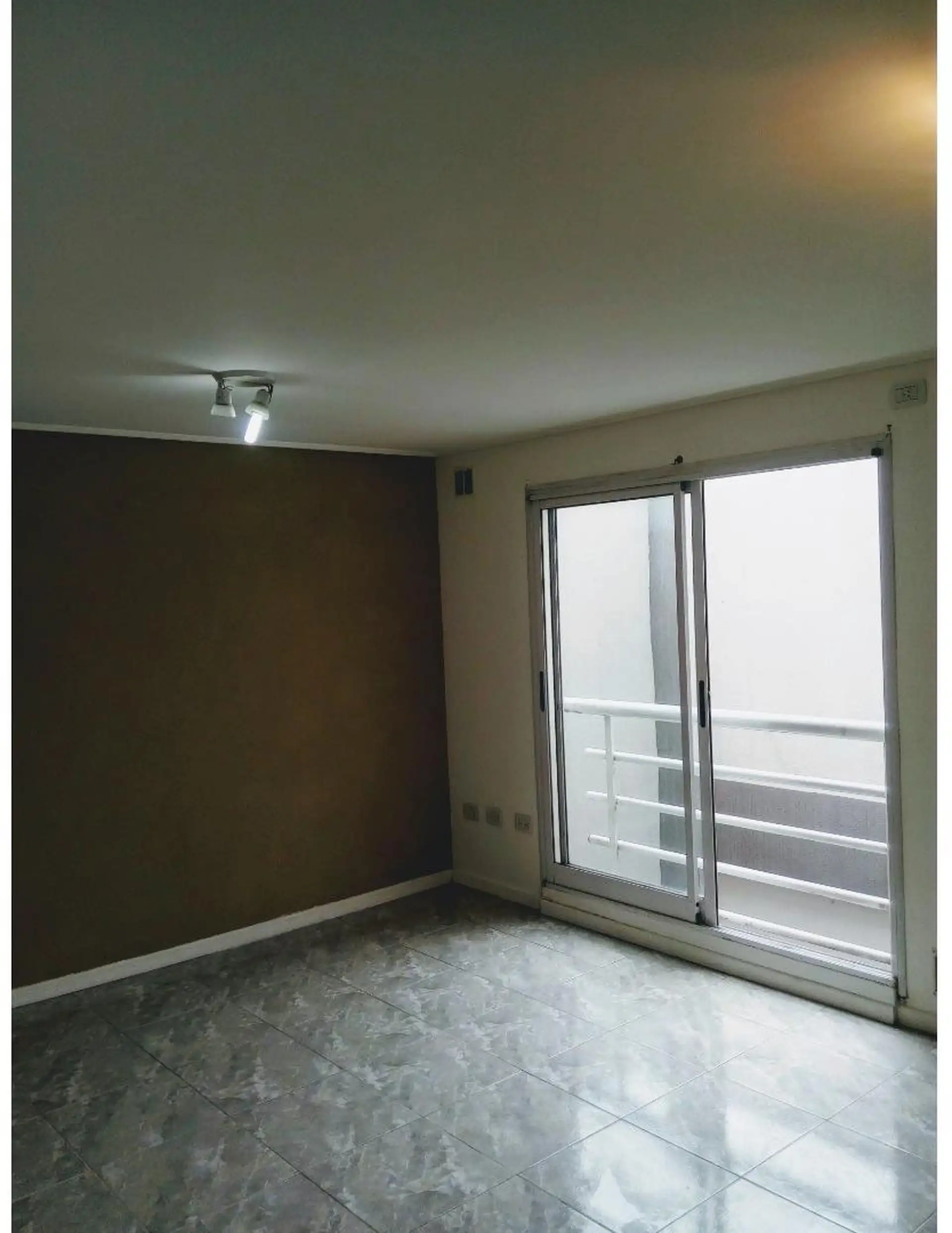 Kitnet de um ambiente em Lanús