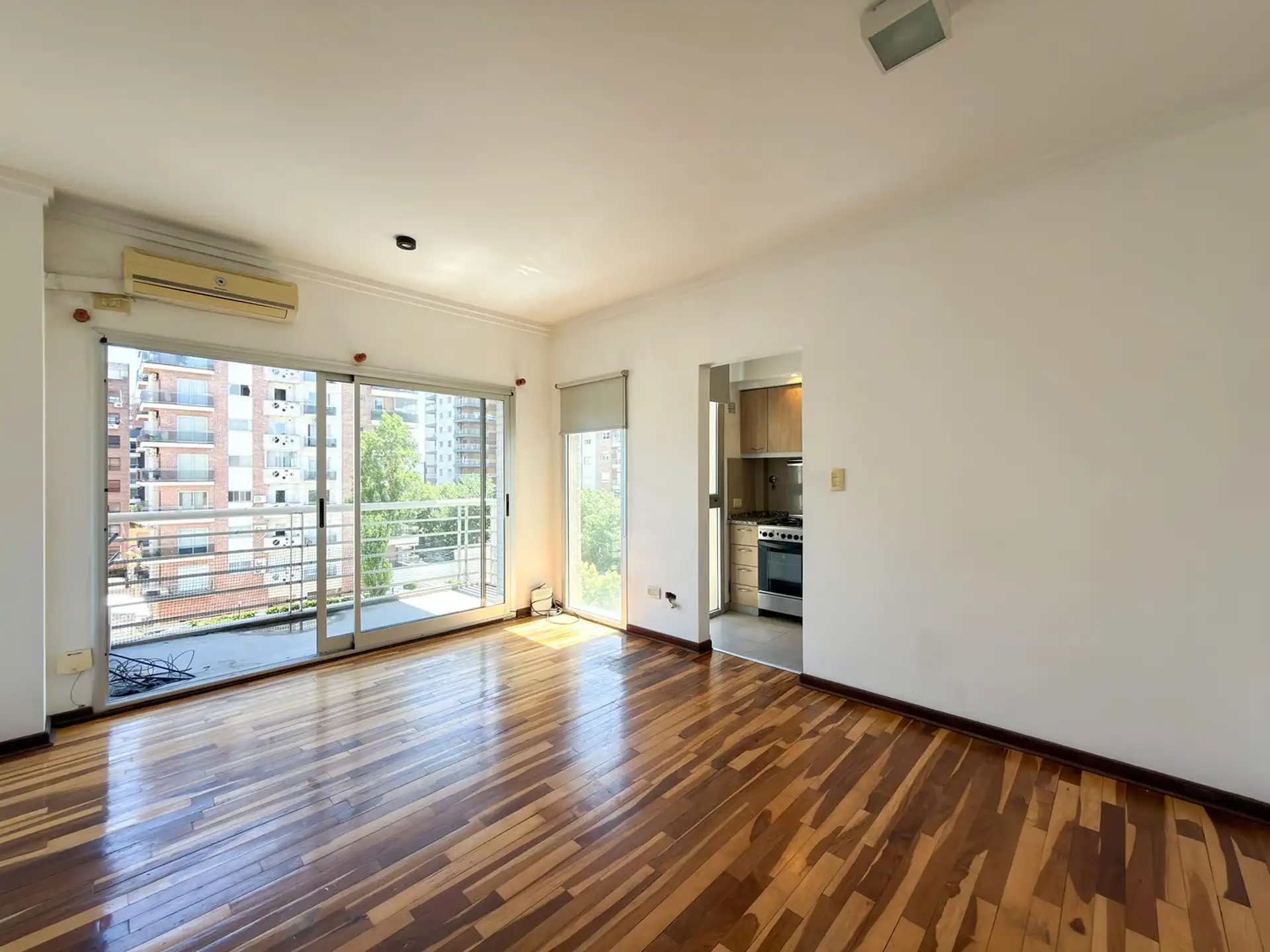 Departamento de 2 ambientes con balcón en Quilmes