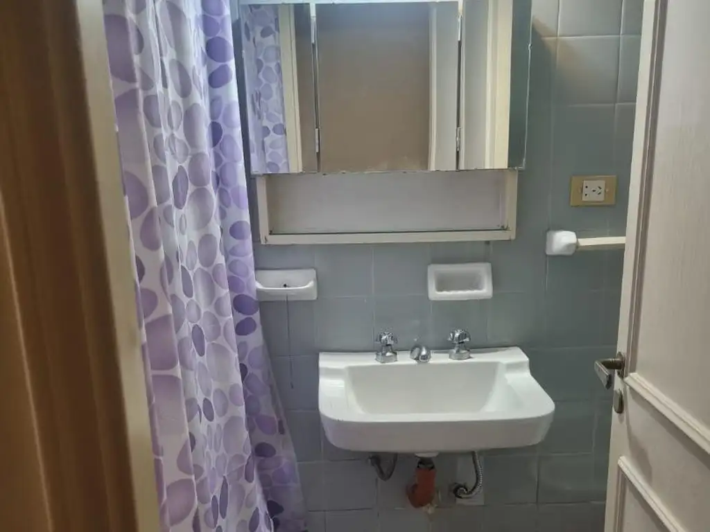 Estudio amoblado en Retiro
