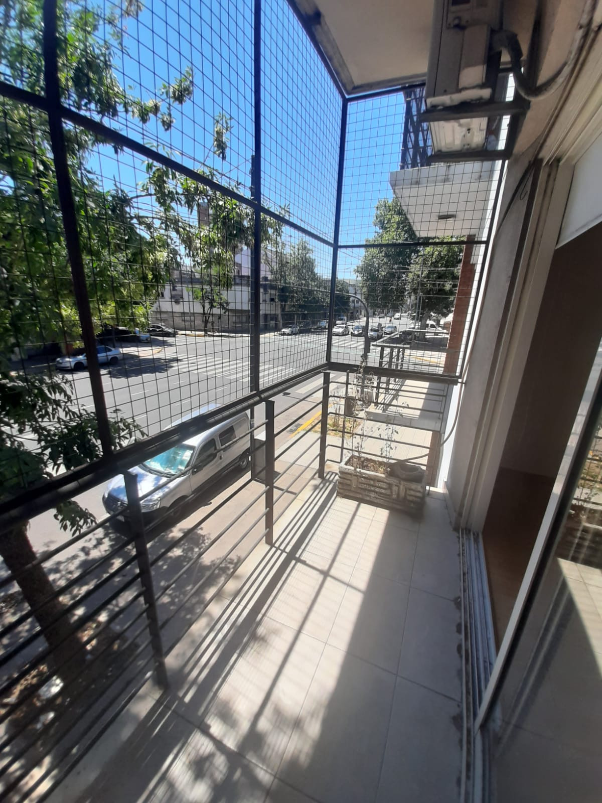 Квартира с 1 спальней на 1–2 комнаты с балконом во Floresta