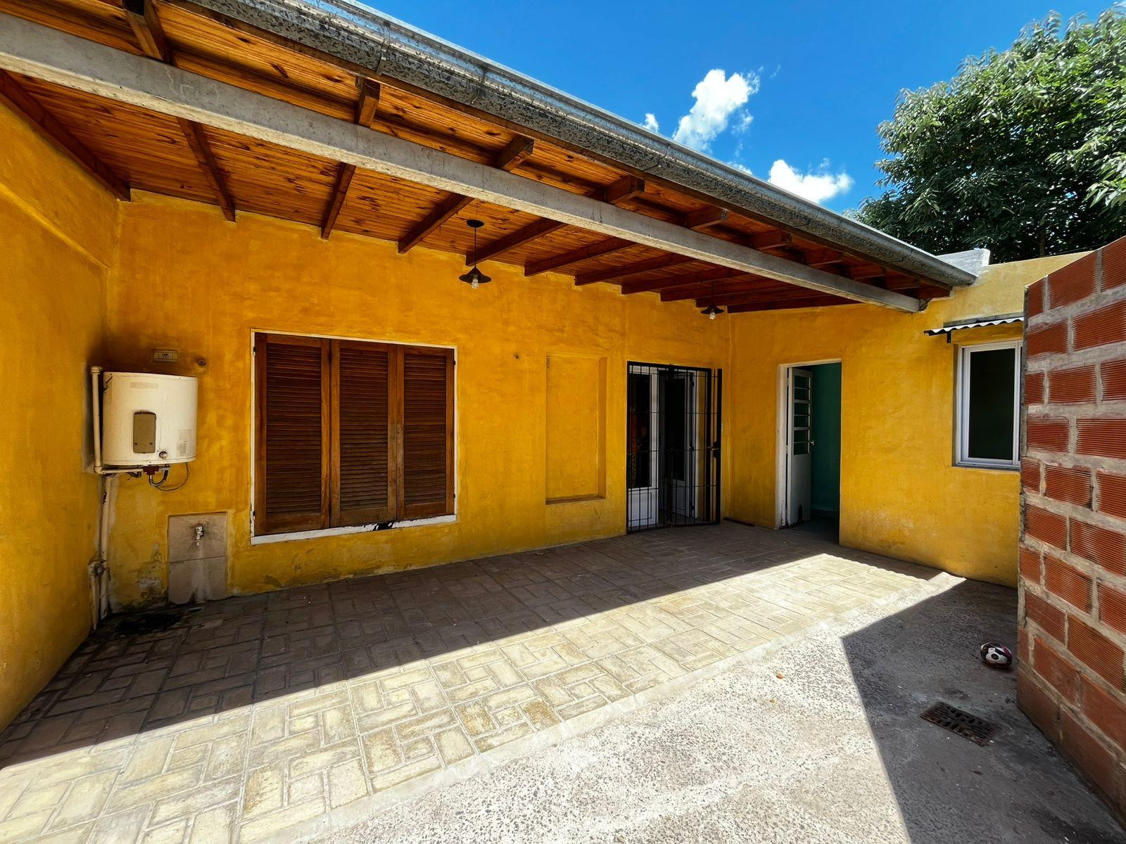 Casa en Alquiler en Ameghino - Lujan, Lujan