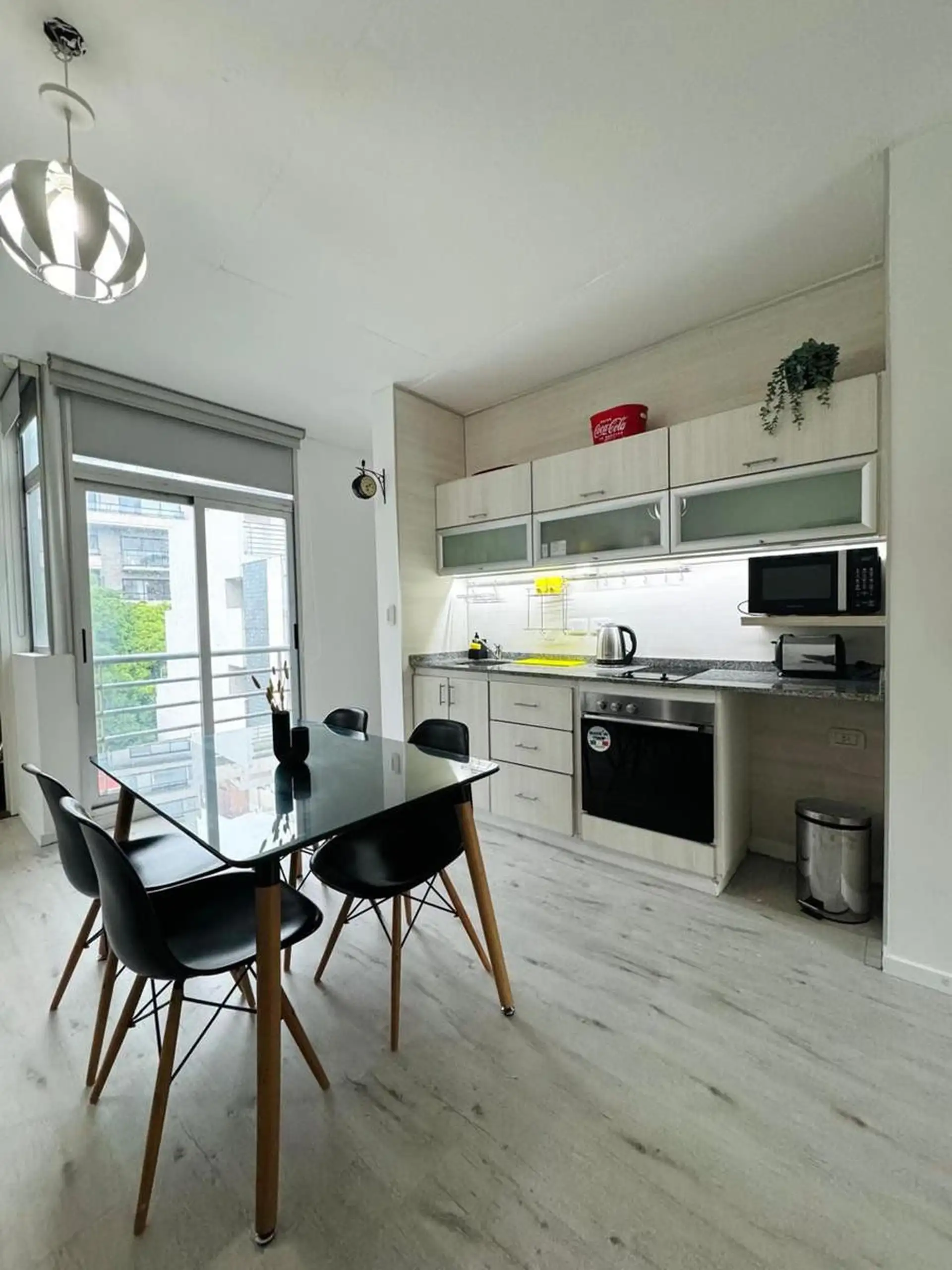 Departamento de 2 ambientes con balcón en Almagro