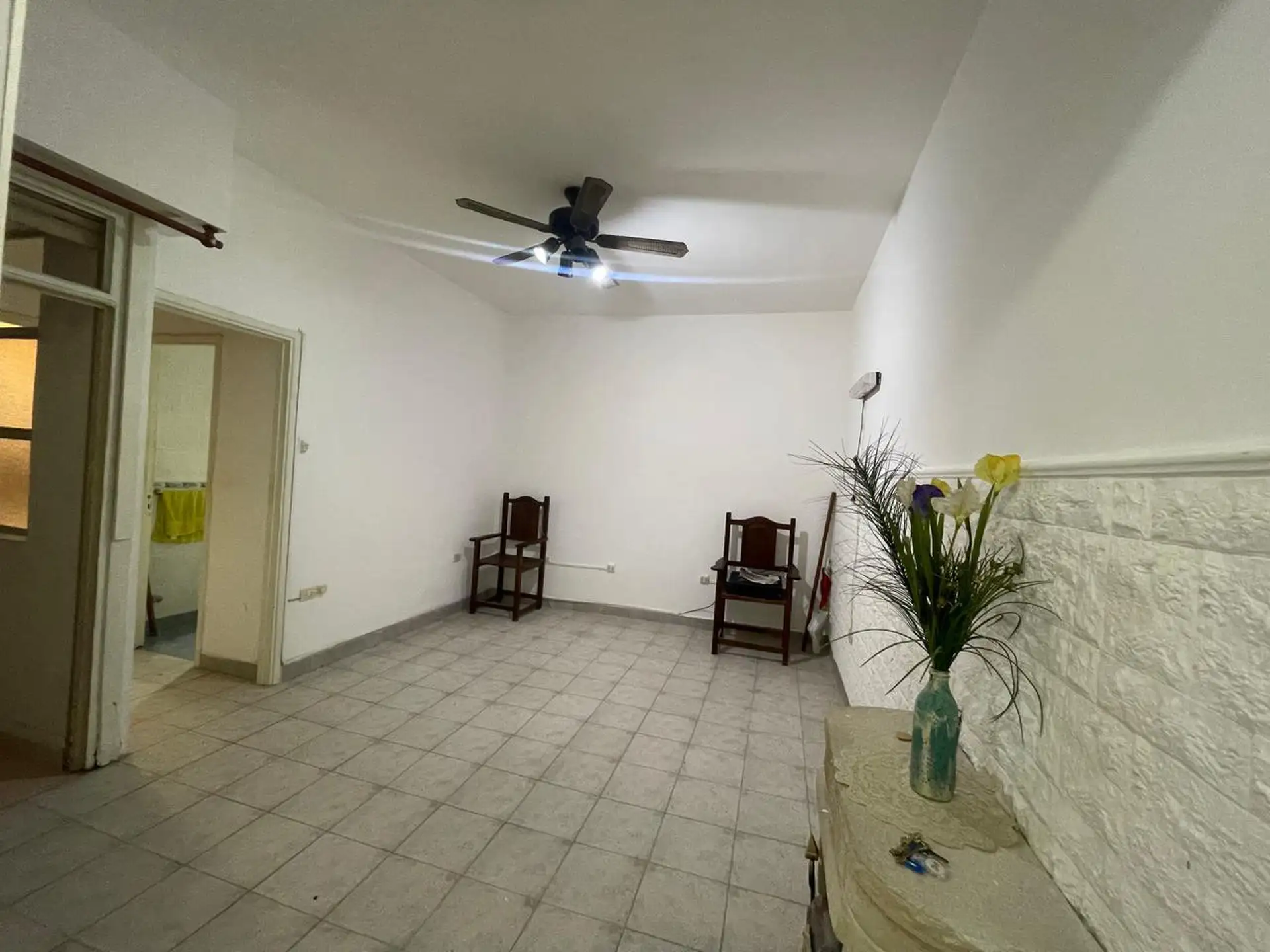 Apartamento de 2 ambientes com 1 quarto térreo em Caballito