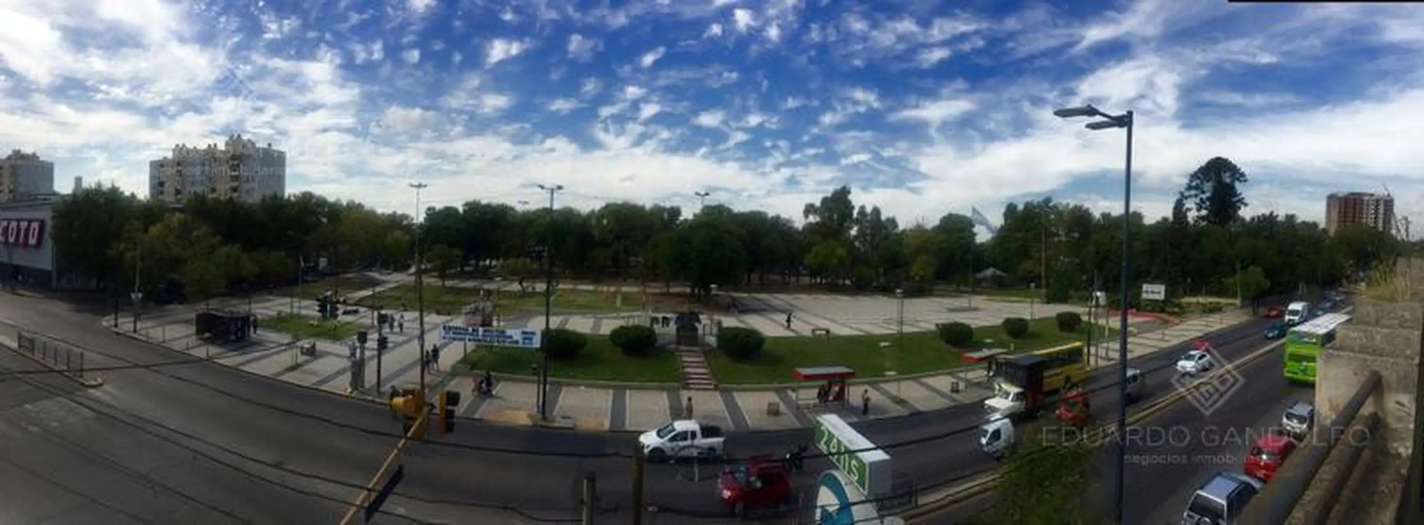 Apartamento de 4 dormitórios em Lanús