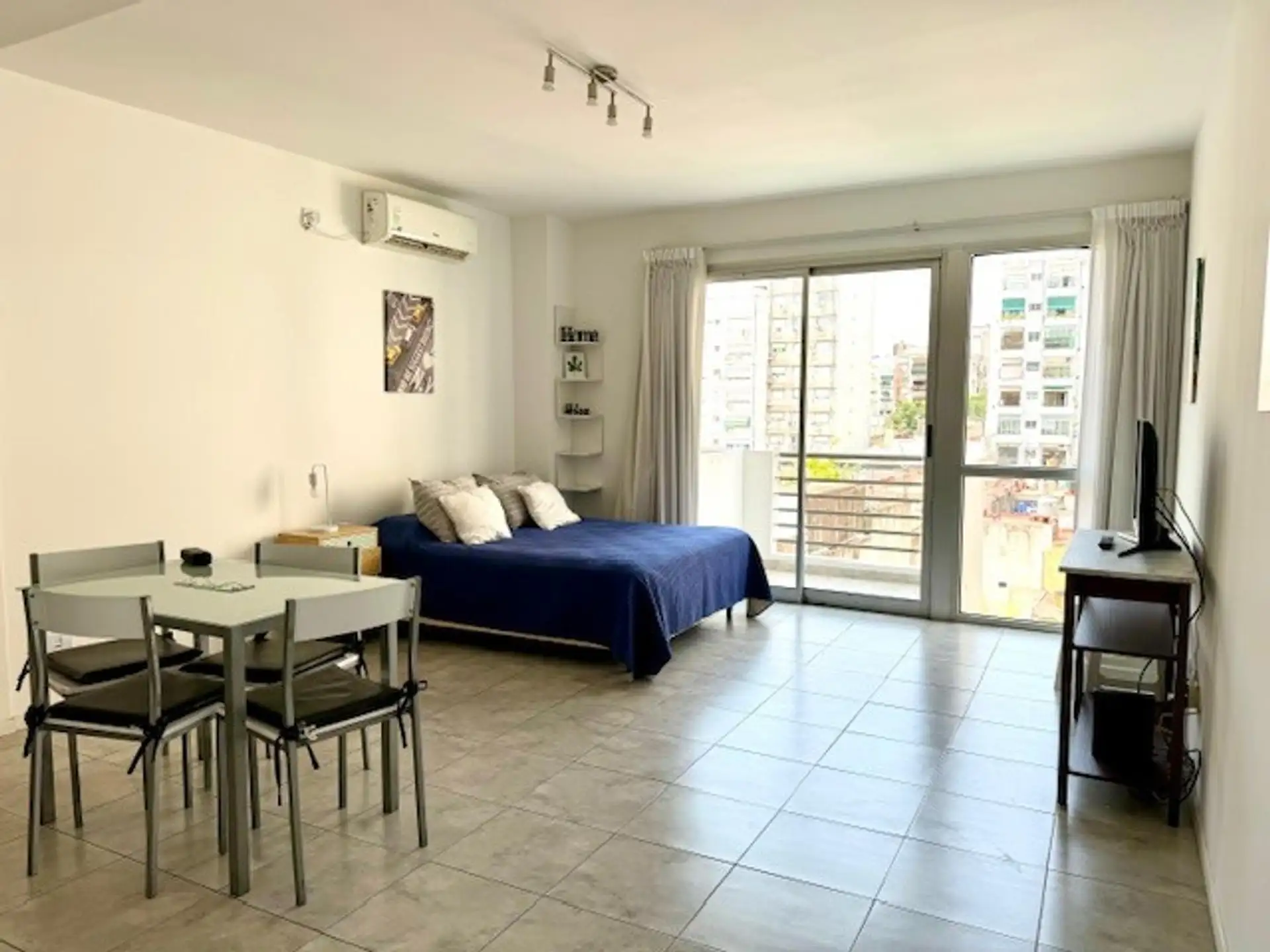 Departamento monoambiente amoblado en Almagro