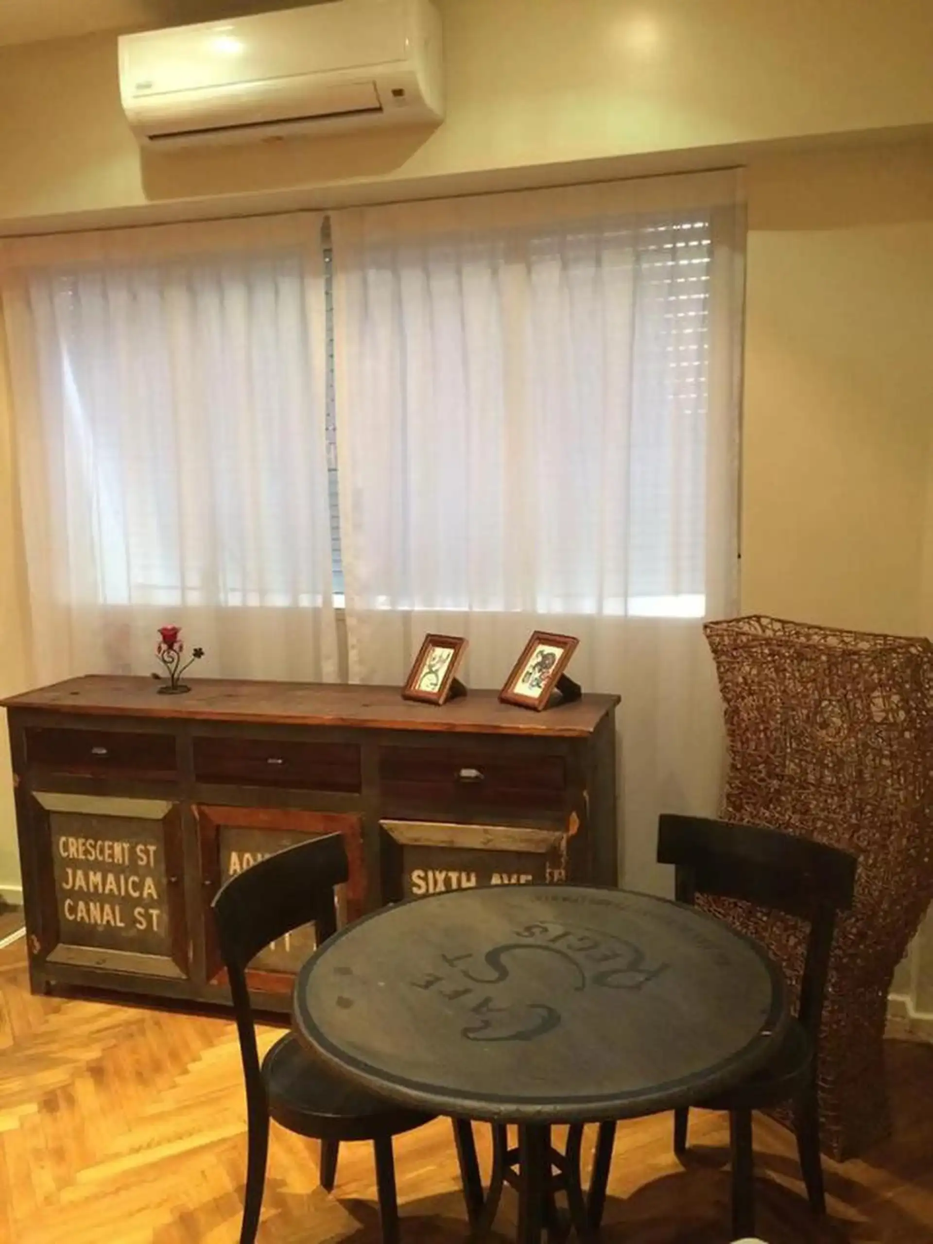 Estudio amoblado de 1 dormitorio en Recoleta