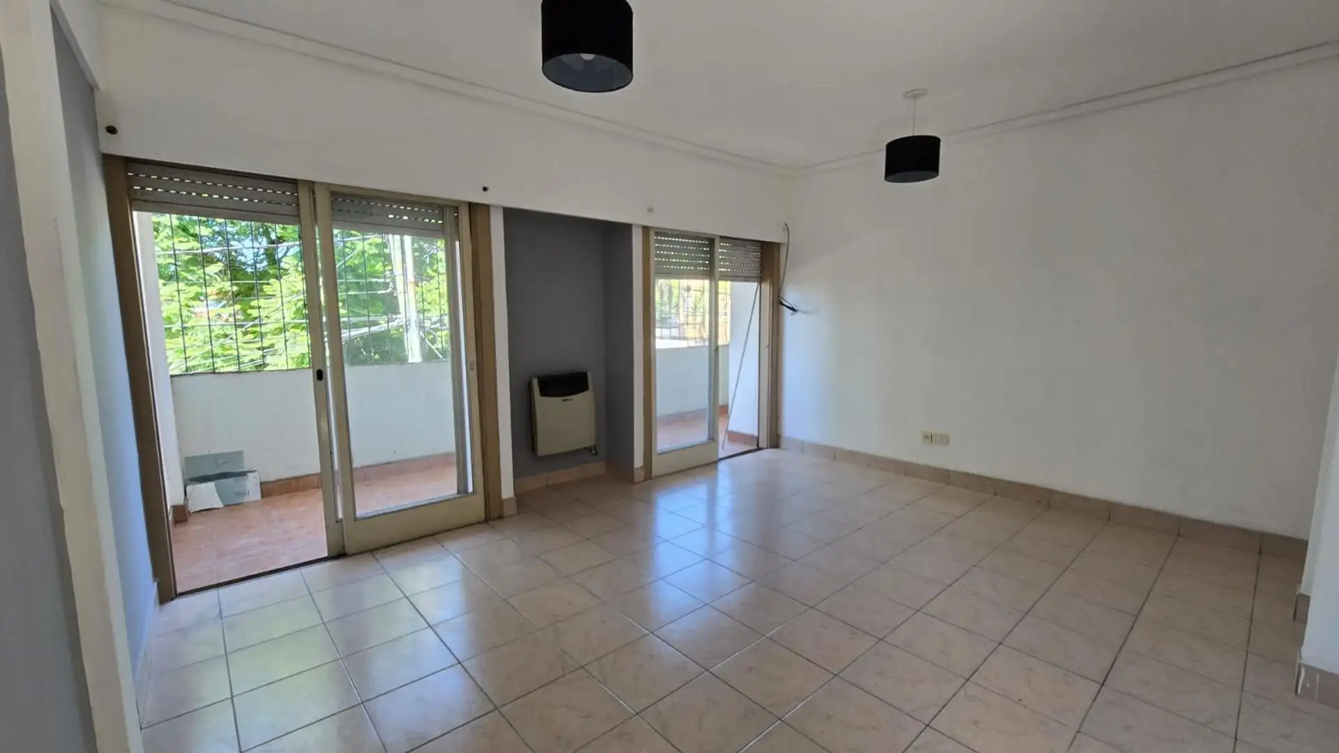 Departamento de 3 ambientes en Castelar, Morón