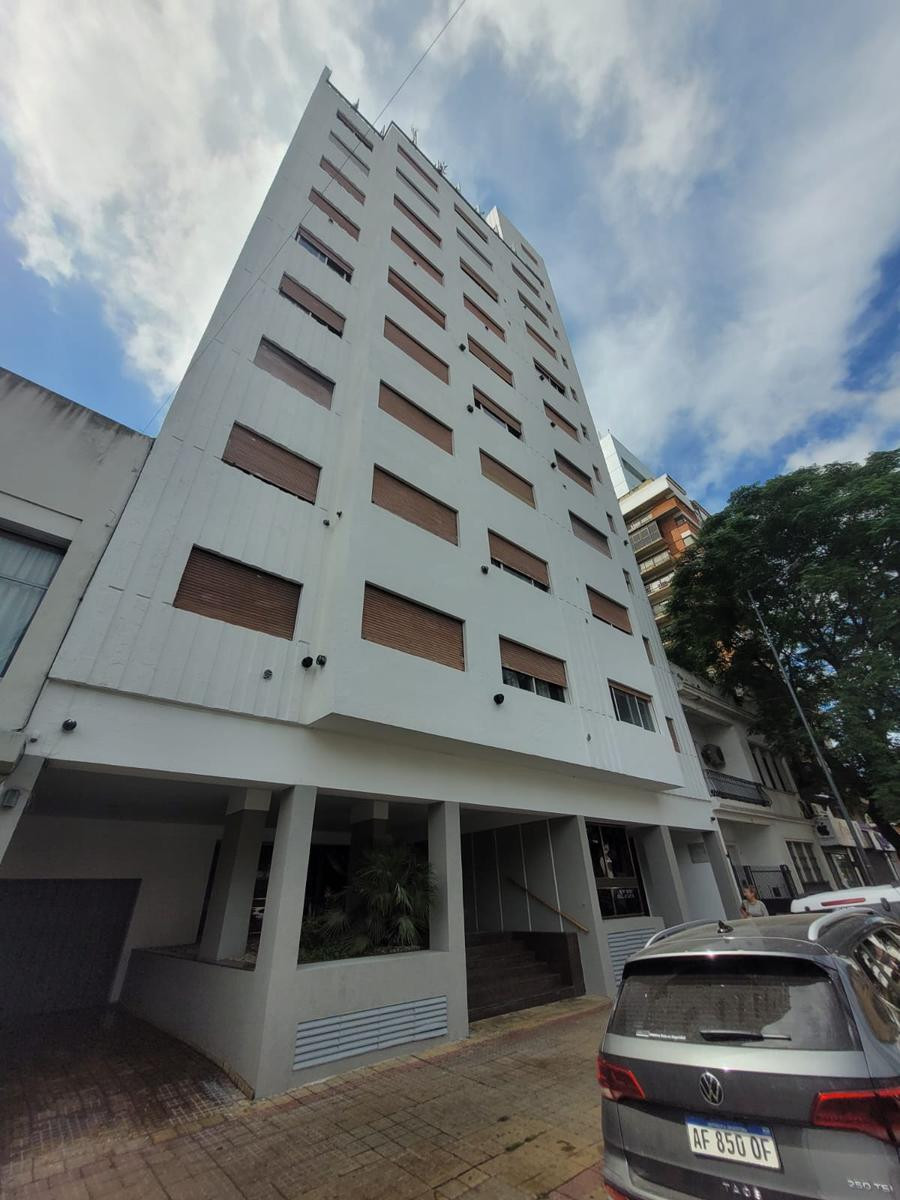 Apartamento de 2 quartos em Buenos Aires perto da Plaza Moreno