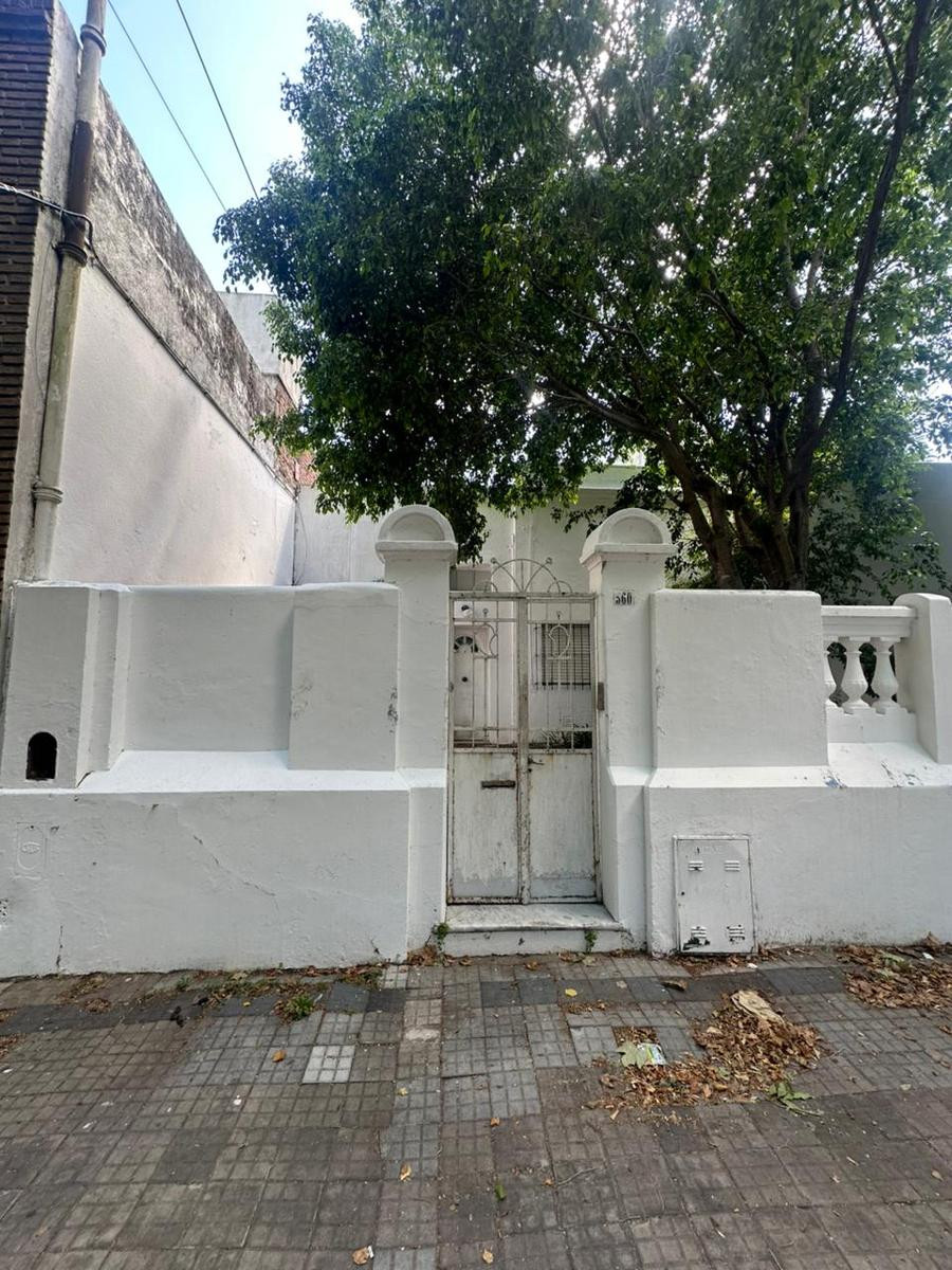 Casa de 2 dormitorios a estrenar en La Plata