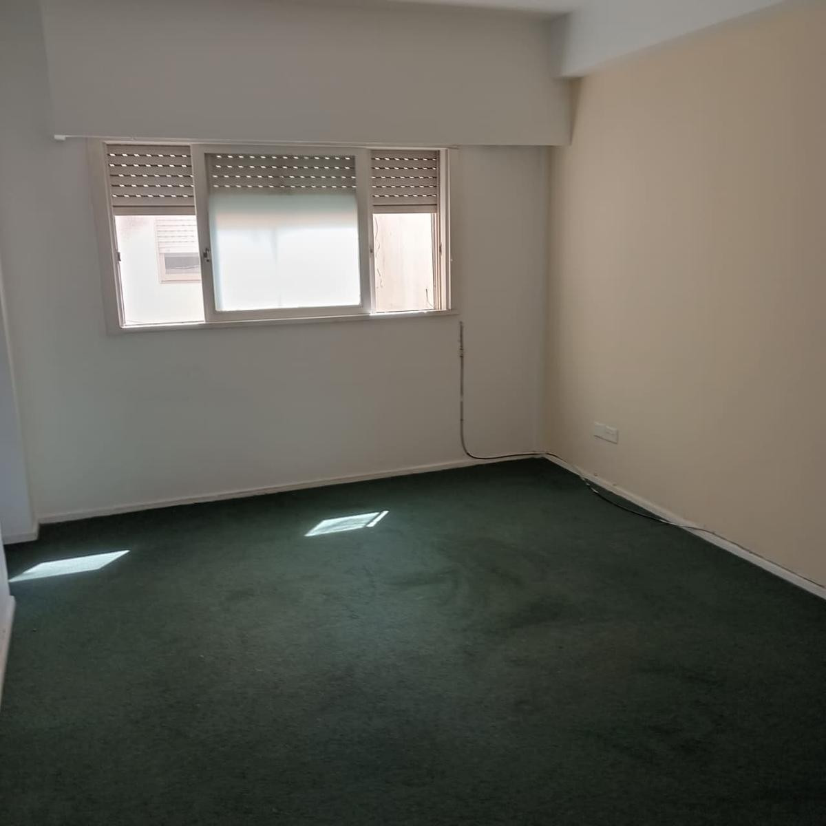 Departamento de 2 ambientes con balcón en Parque Chacabuco