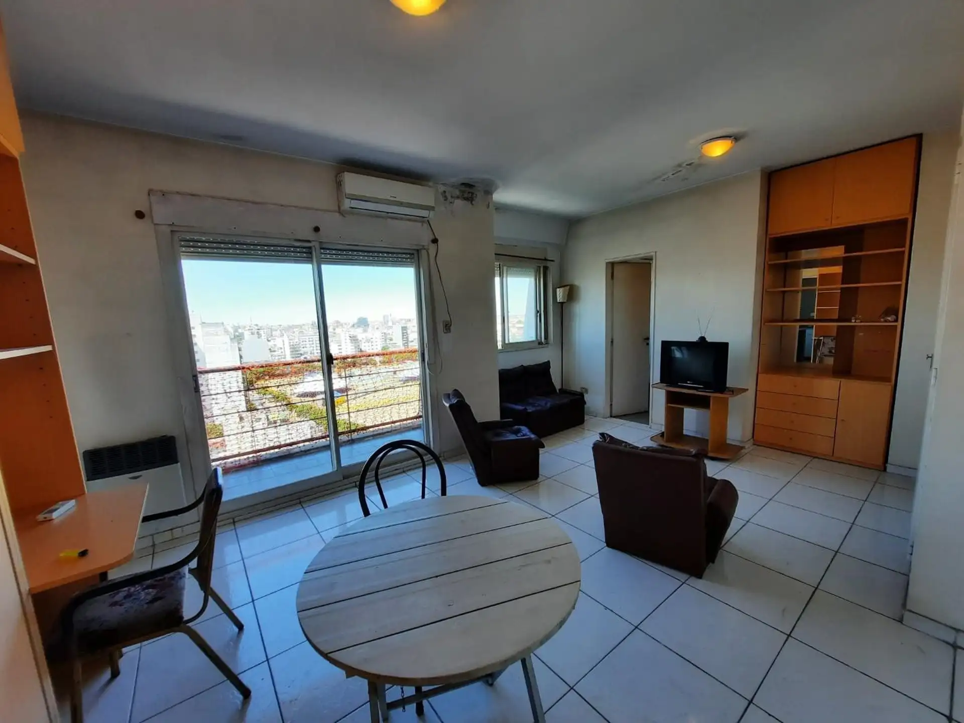 Monoambiente con balcón en San Cristóbal