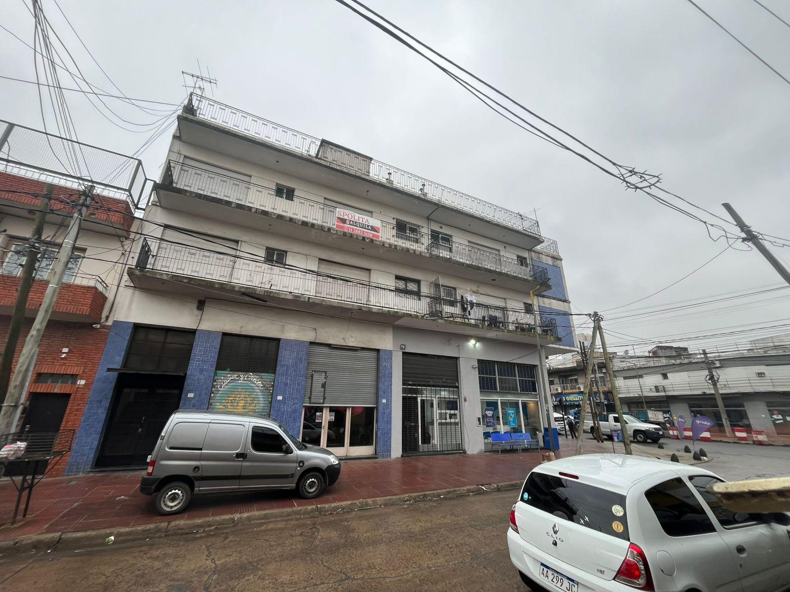 Departamento de 3 ambientes a remodelar en General San Martín