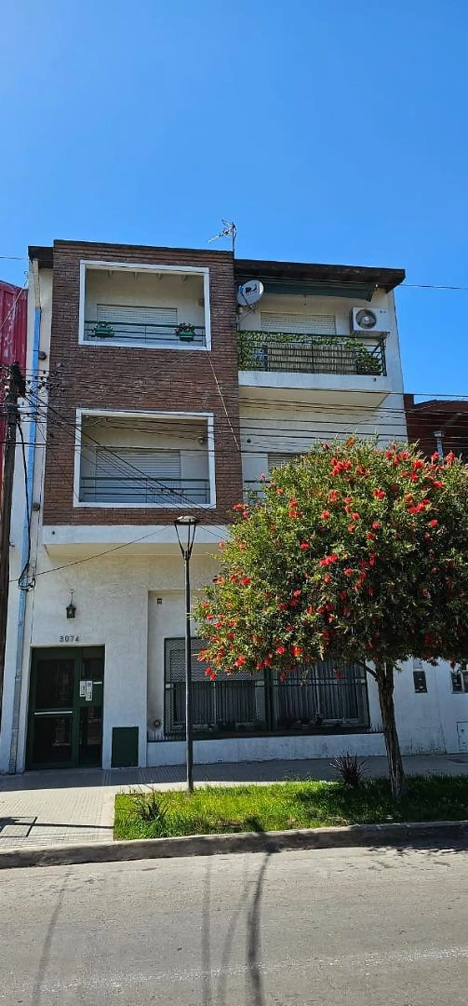 Квартира-студия в Tres de Febrero, в Planta Baja