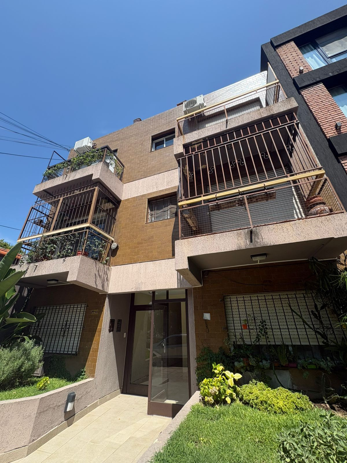 Departamento de 2 ambientes con balcón en San Isidro