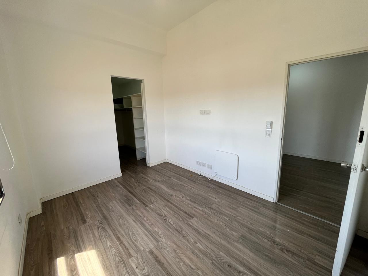 Departamento en Alquiler en Castelar Norte, Castelar