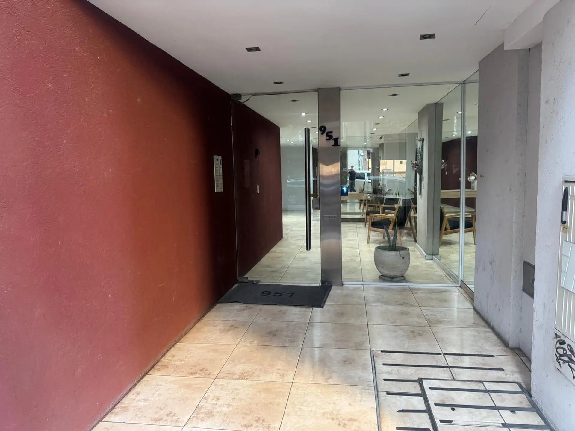 Kitnet divisível com varanda em Villa Crespo