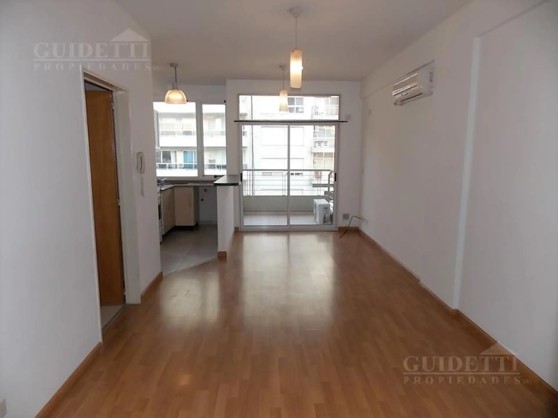 Departamento de 2 ambientes con cochera en Villa Urquiza