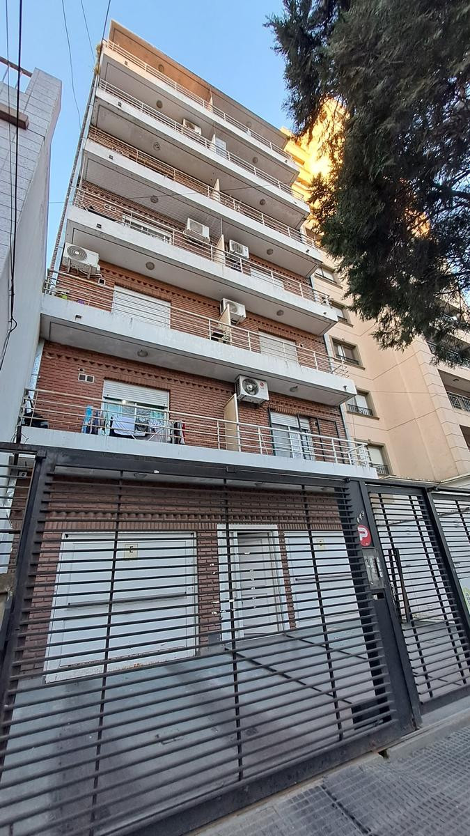 Трёхкомнатная квартира-дуплекс в General San Martín