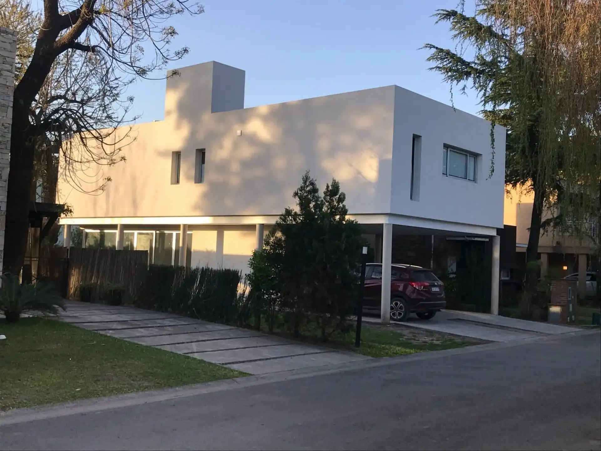 Casa com 3 dormitórios em Ituzaingó