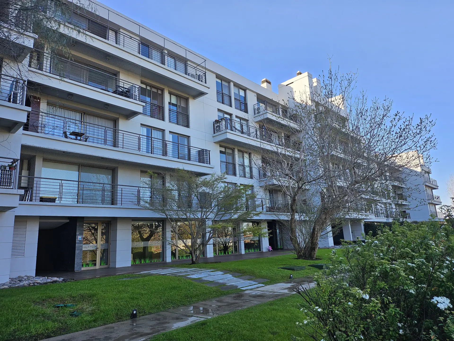 Departamento de 3 dormitorios en San Isidro