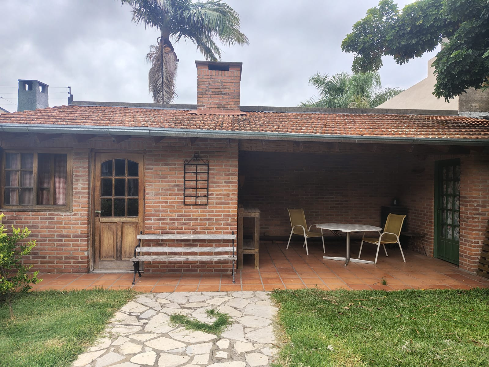 Four-bedroom house in Martínez