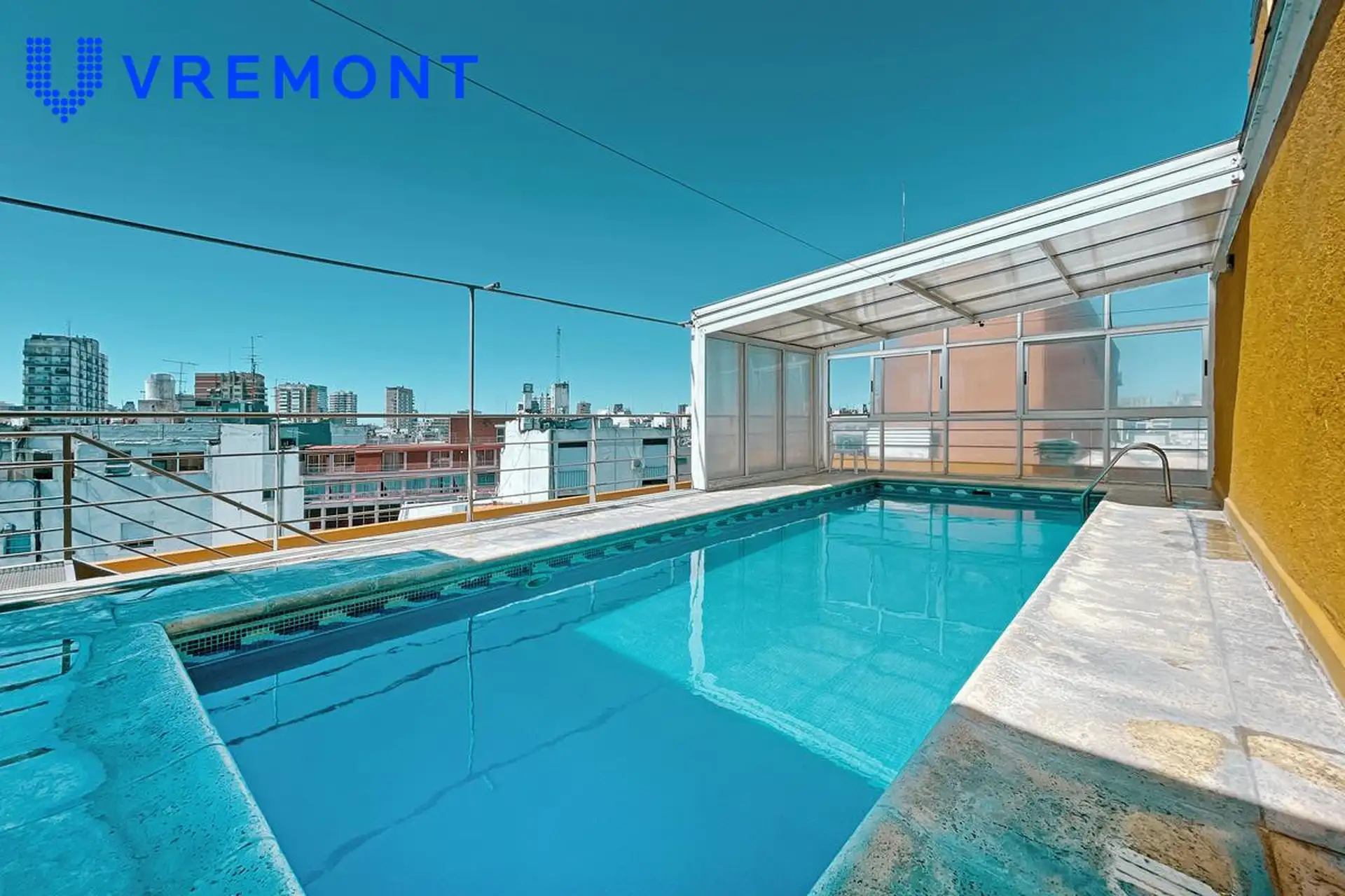 Двухуровневая квартира с 1 спальней и закреплённым парковочным местом в Balvanera