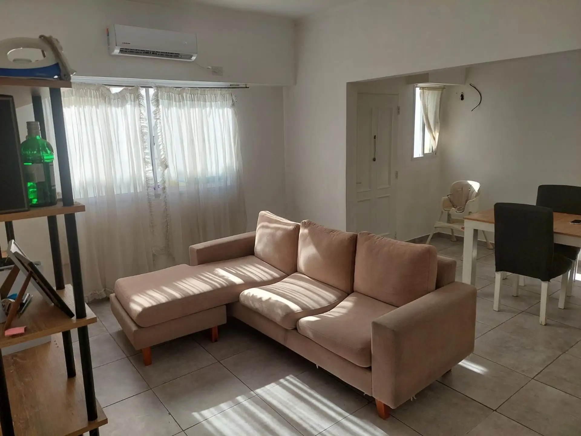 PH reformado com 2 quartos em Morón Centro