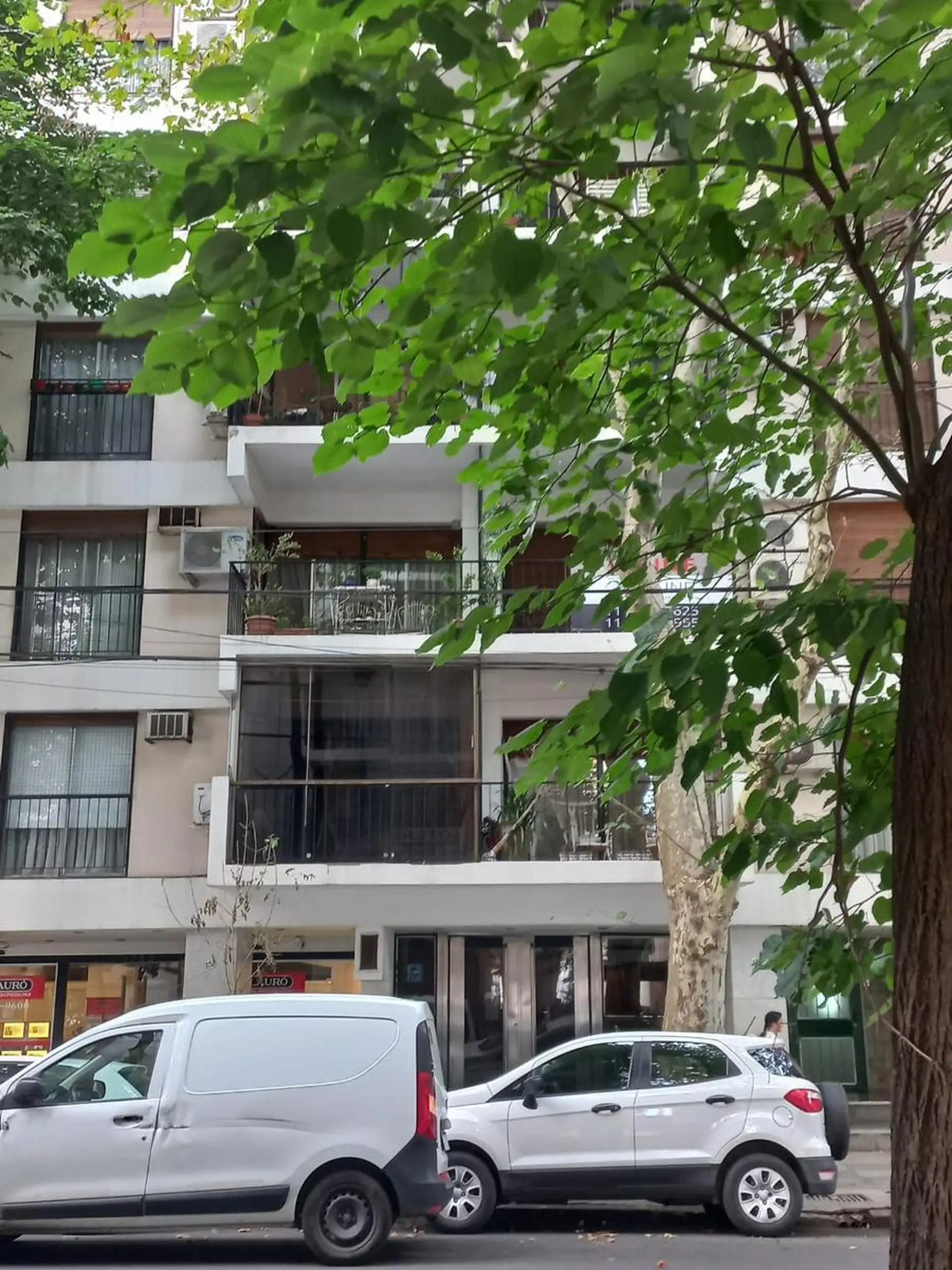 Departamento de 2 ambientes con cochera cubierta en Belgrano