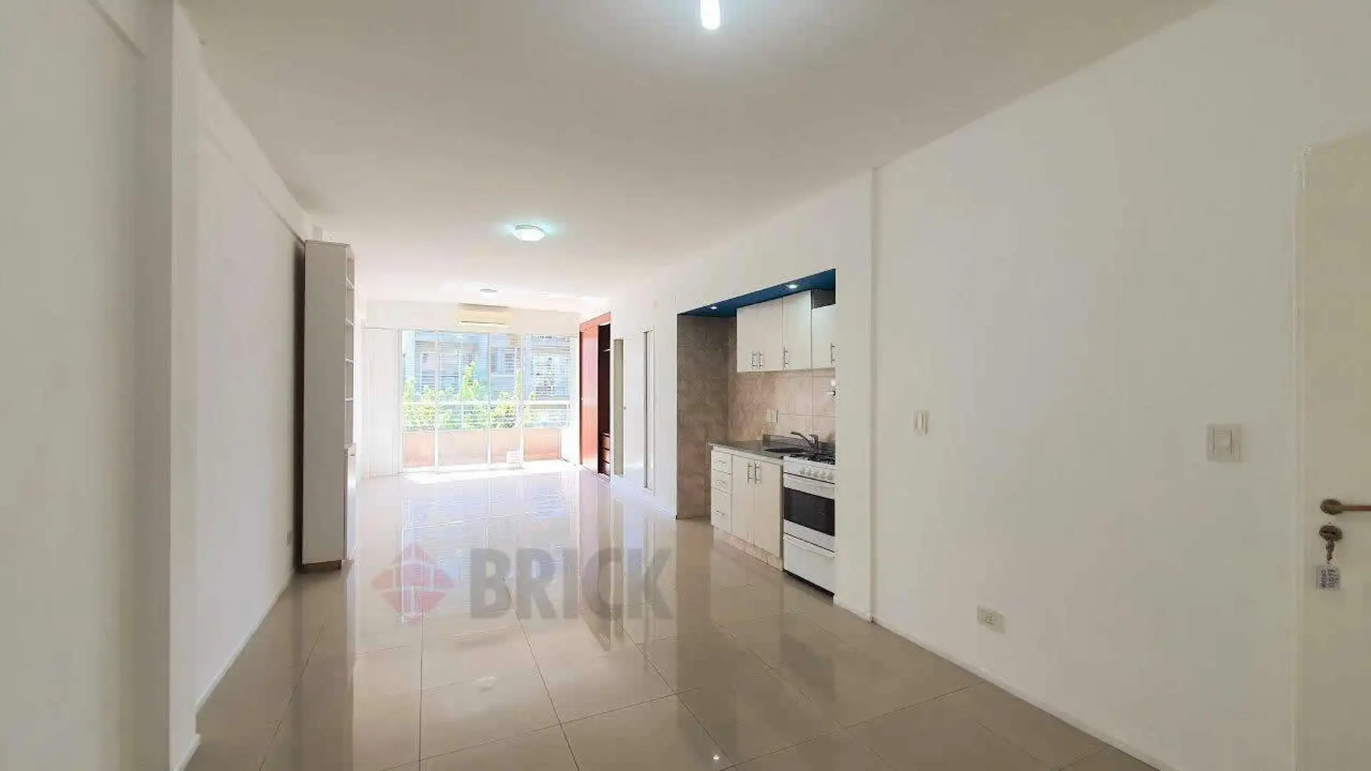 Departamento de 1 dormitorio al frente en Balvanera