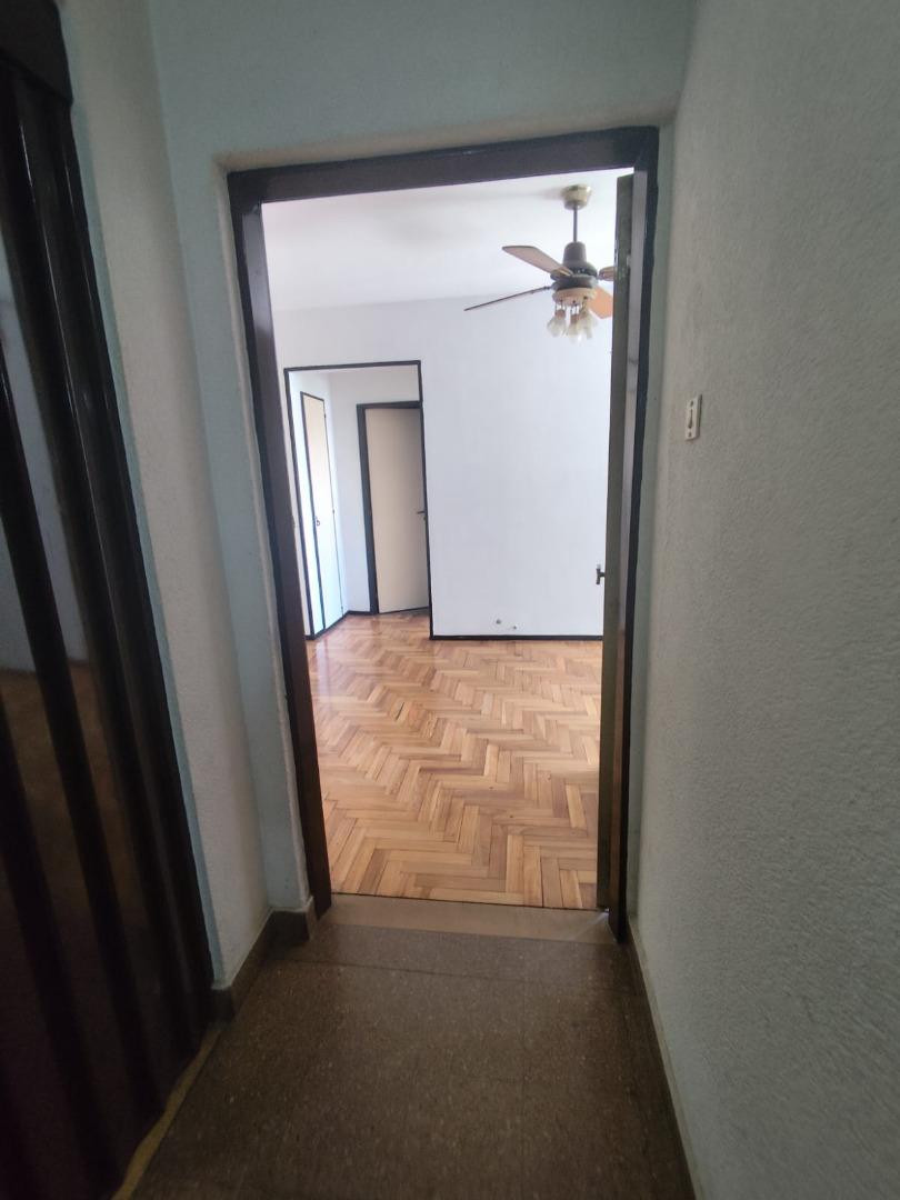 Two-room apartment in Ramos Mejía