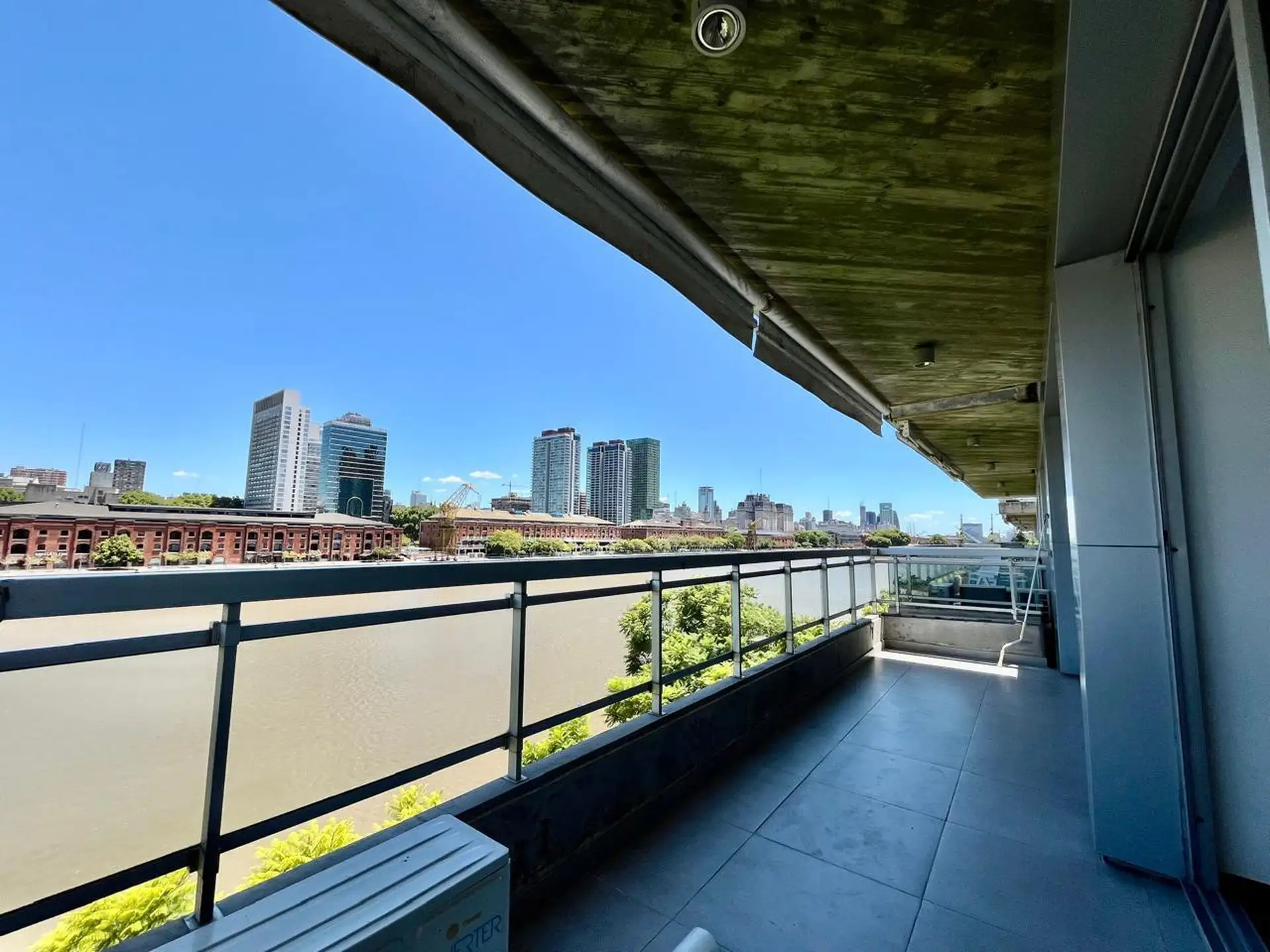 Квартира с 1 спальней и балконом в Puerto Madero