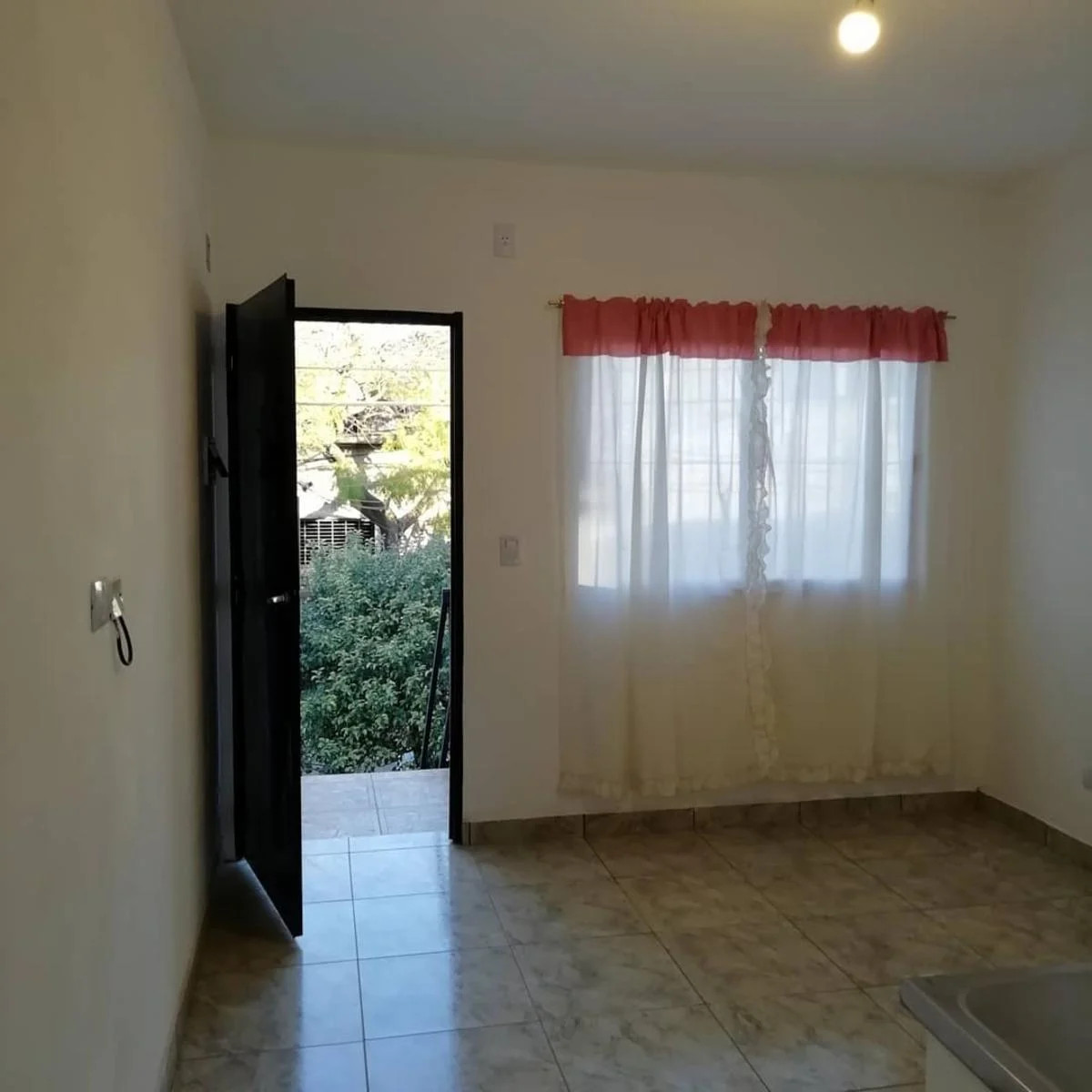 Departamento de 3 ambientes en La Tablada