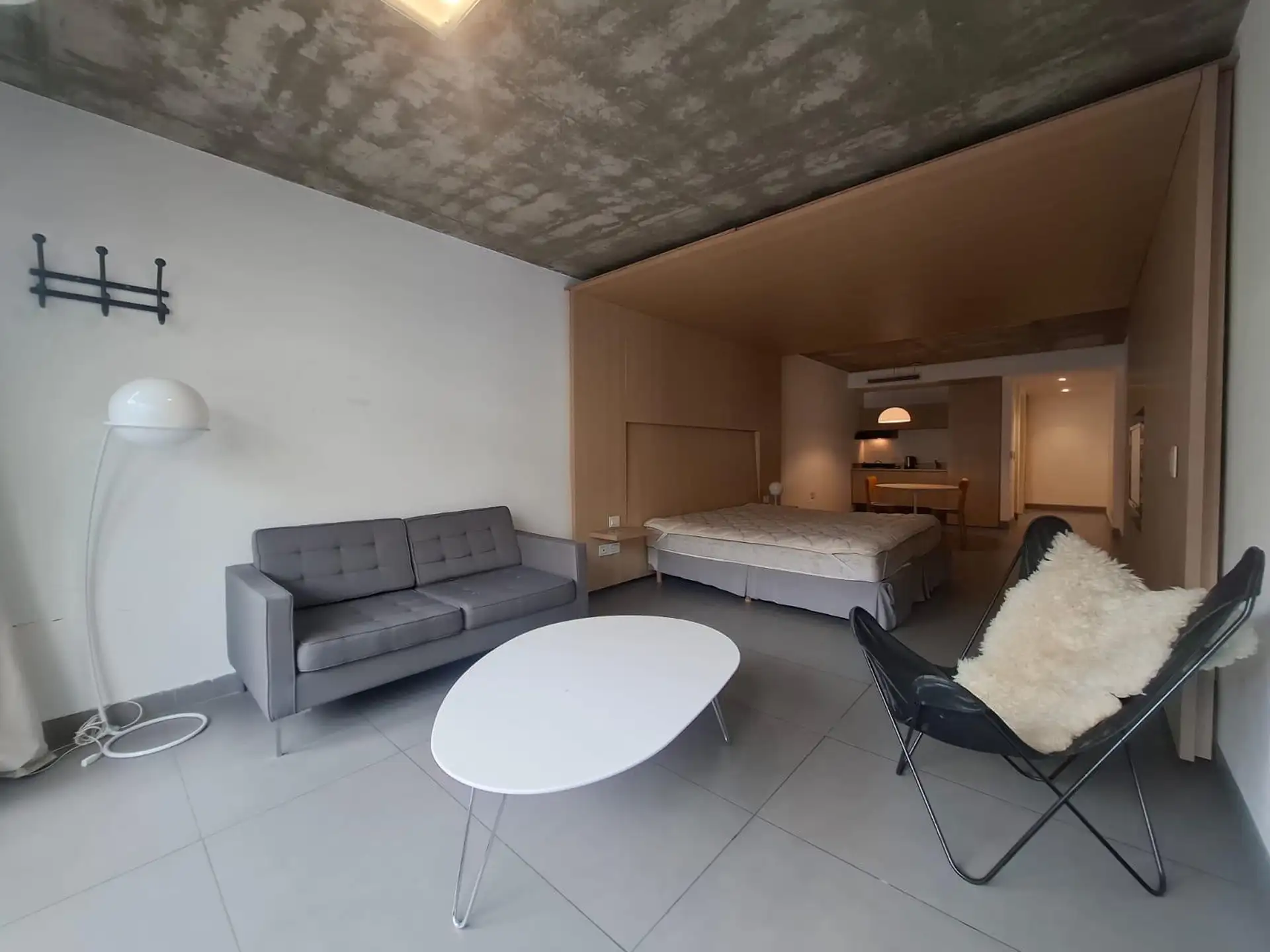 Two-bedroom apartment in Monserrat