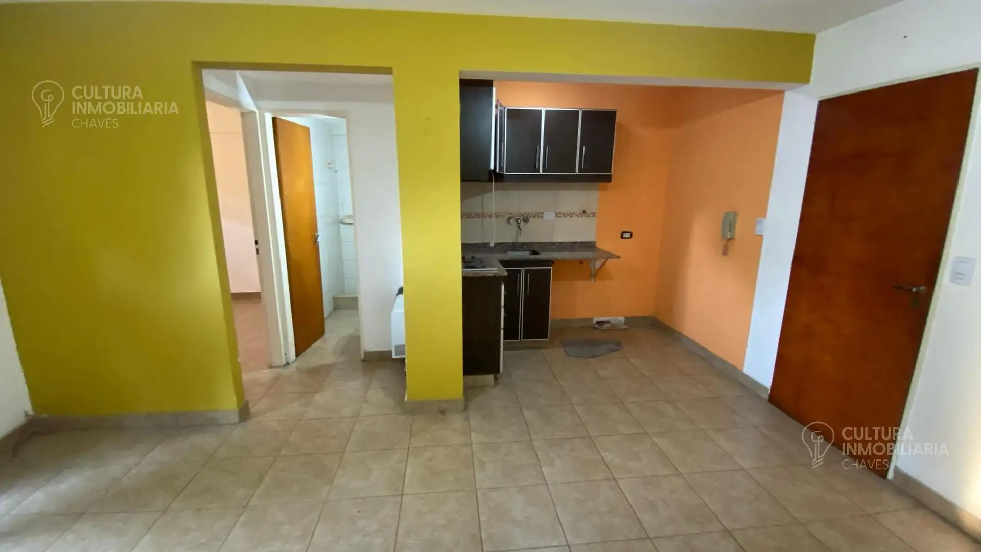 Departamento de 2 ambientes con balcón en Morón Sur