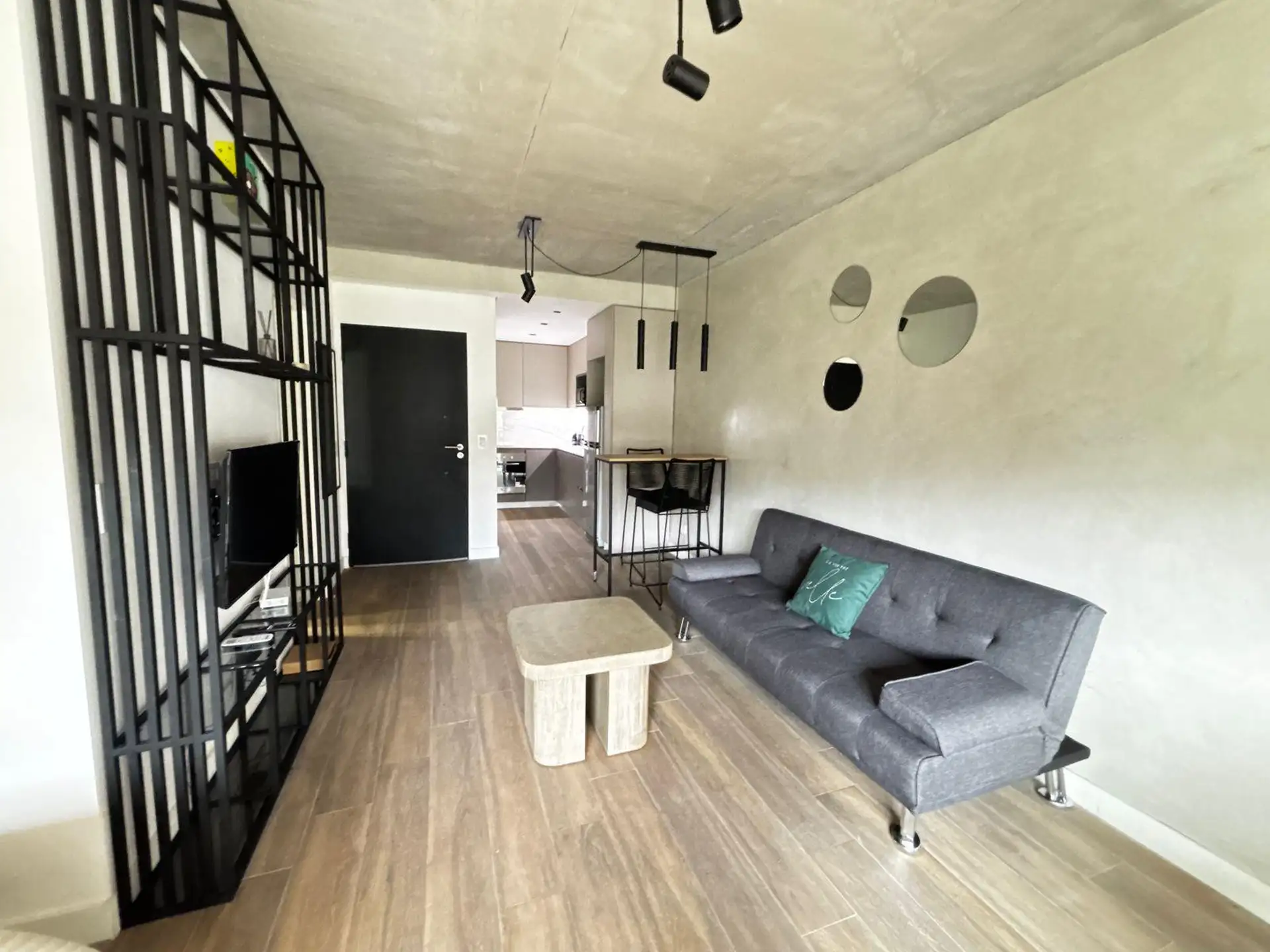 Квартира-студия с балконом в Palermo