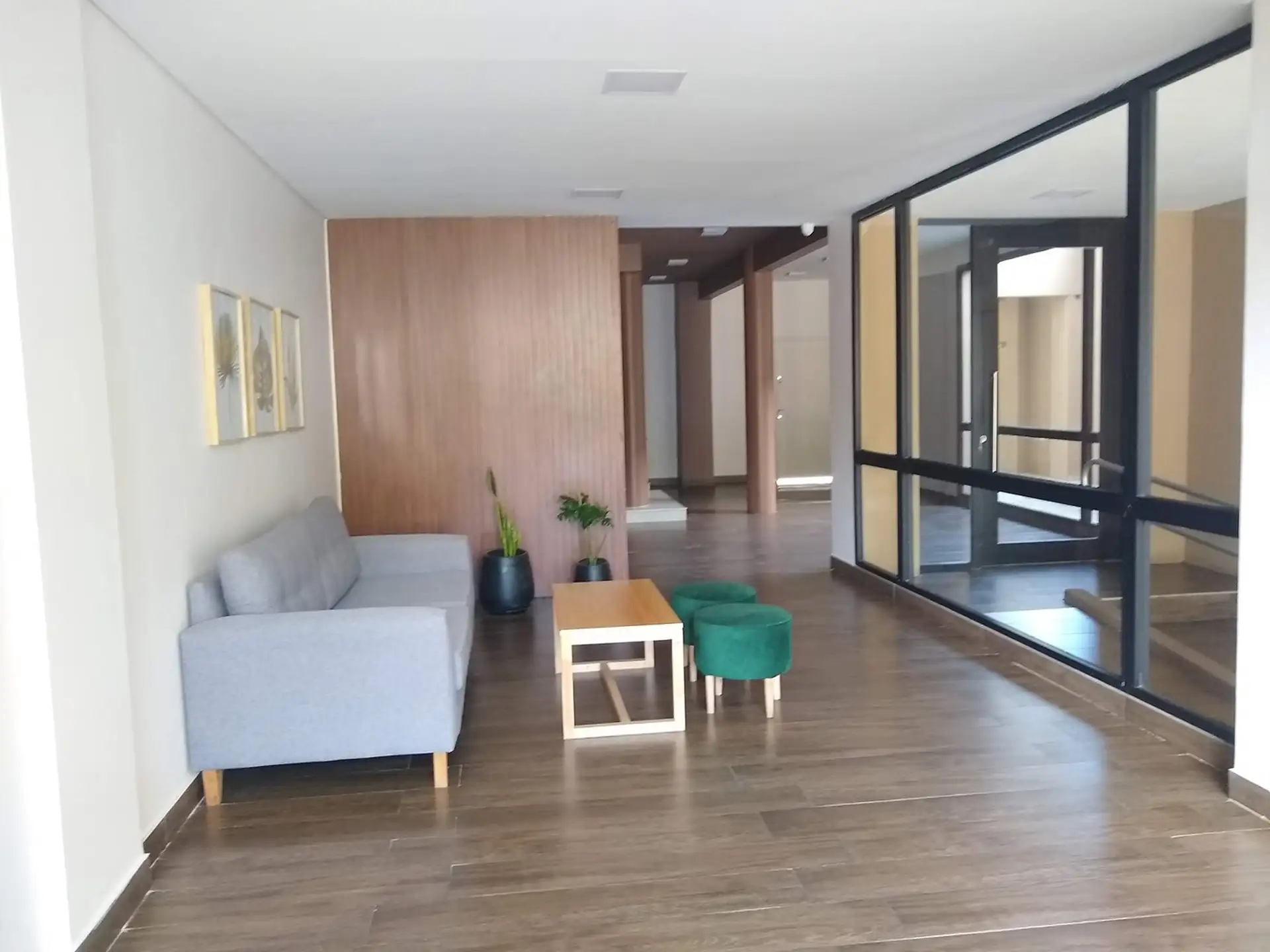 Departamento de 3 ambientes semipiso en Tigre Centro