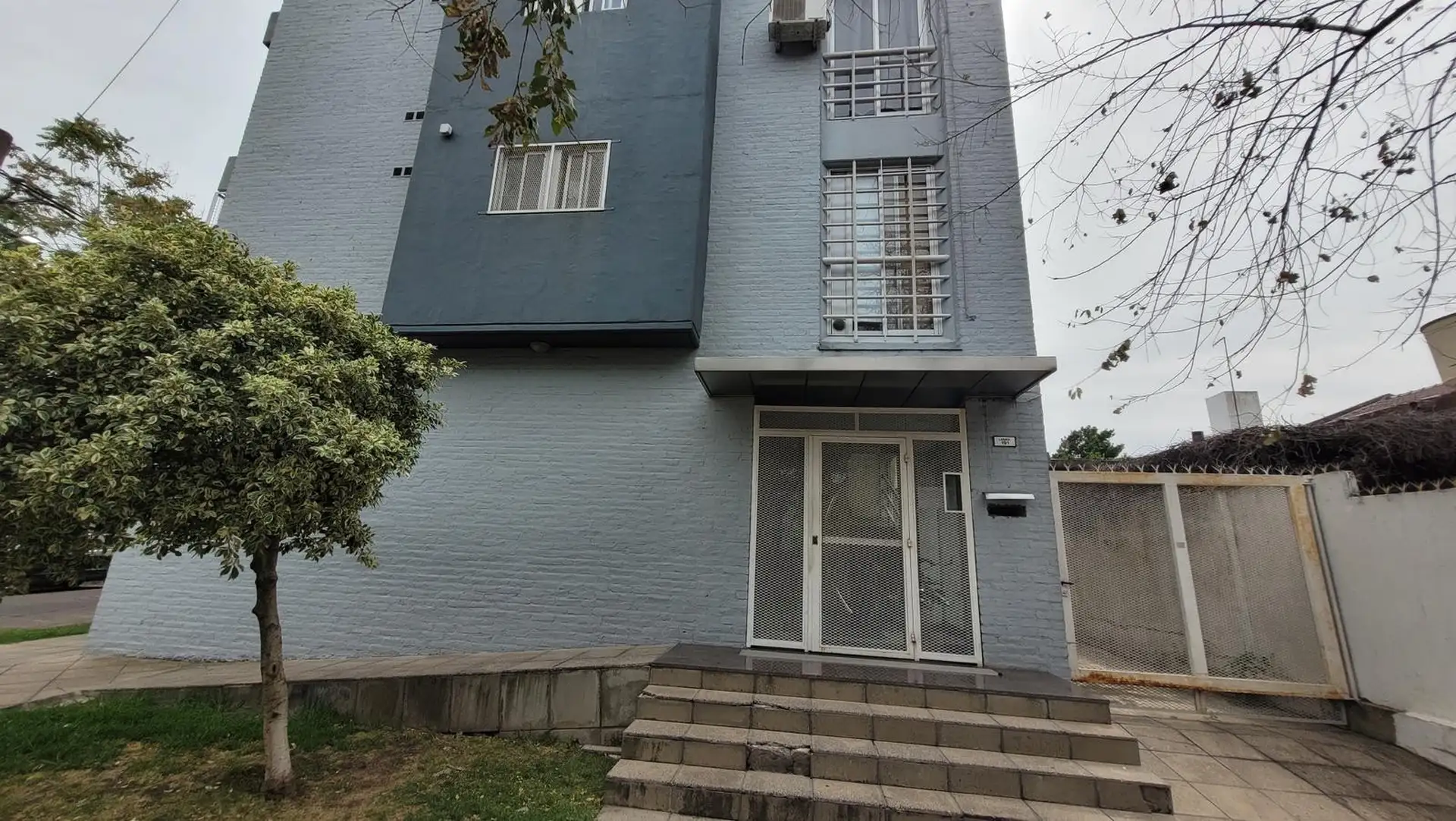 Apartamento de dois ambientes com 1 quarto em Morón