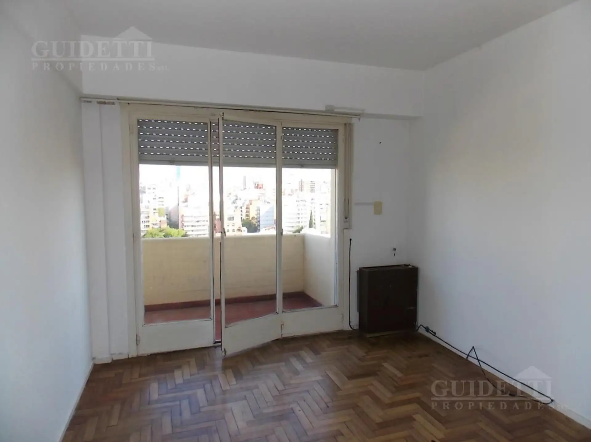 Двухкомнатная квартира с балконом в Núñez