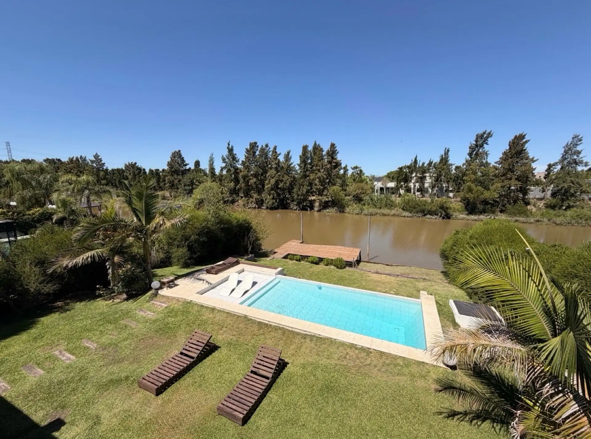 Casa de 5 dormitorios en Villanueva, Tigre