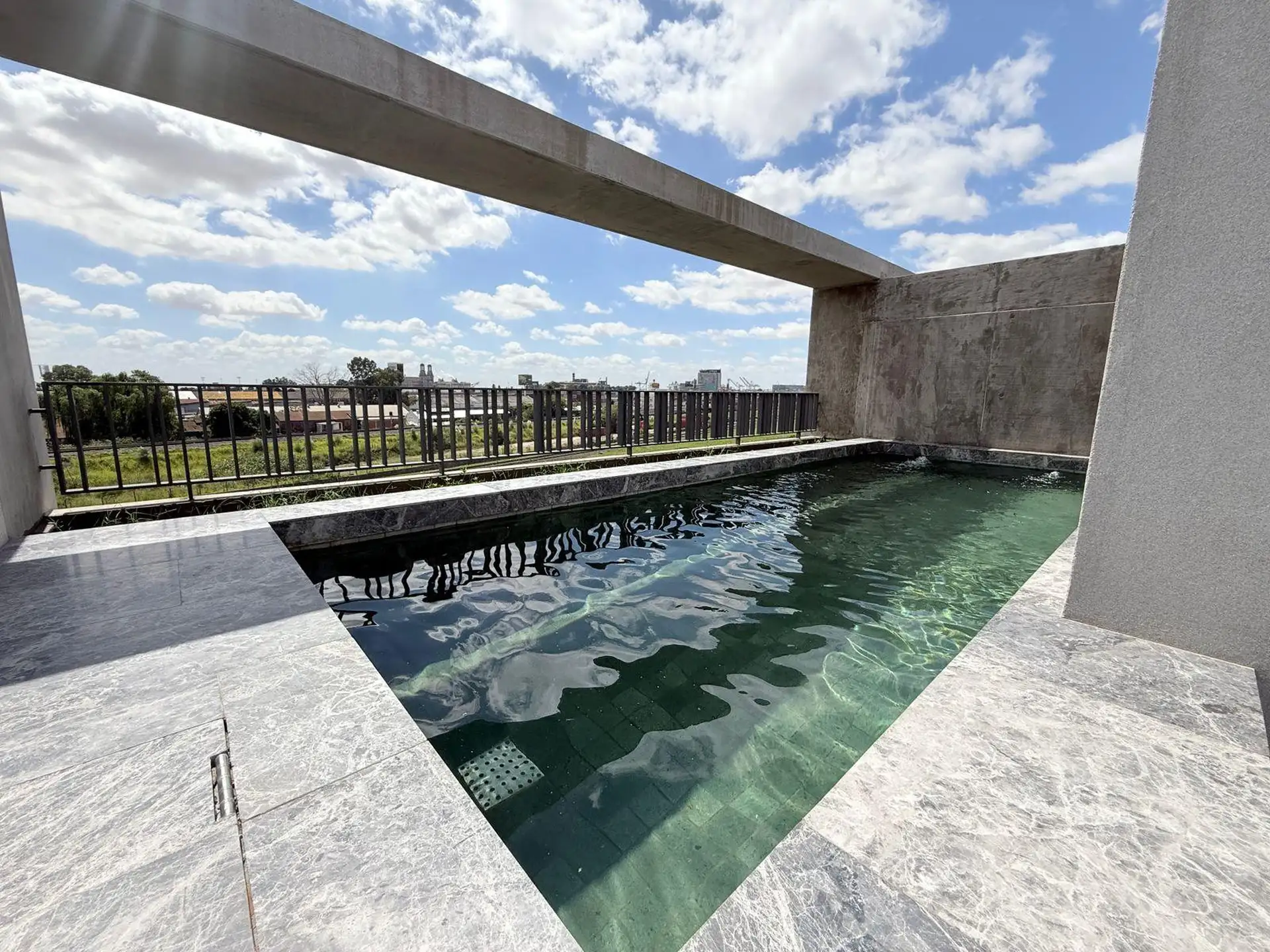 Triplex com 4 quartos em Recoleta