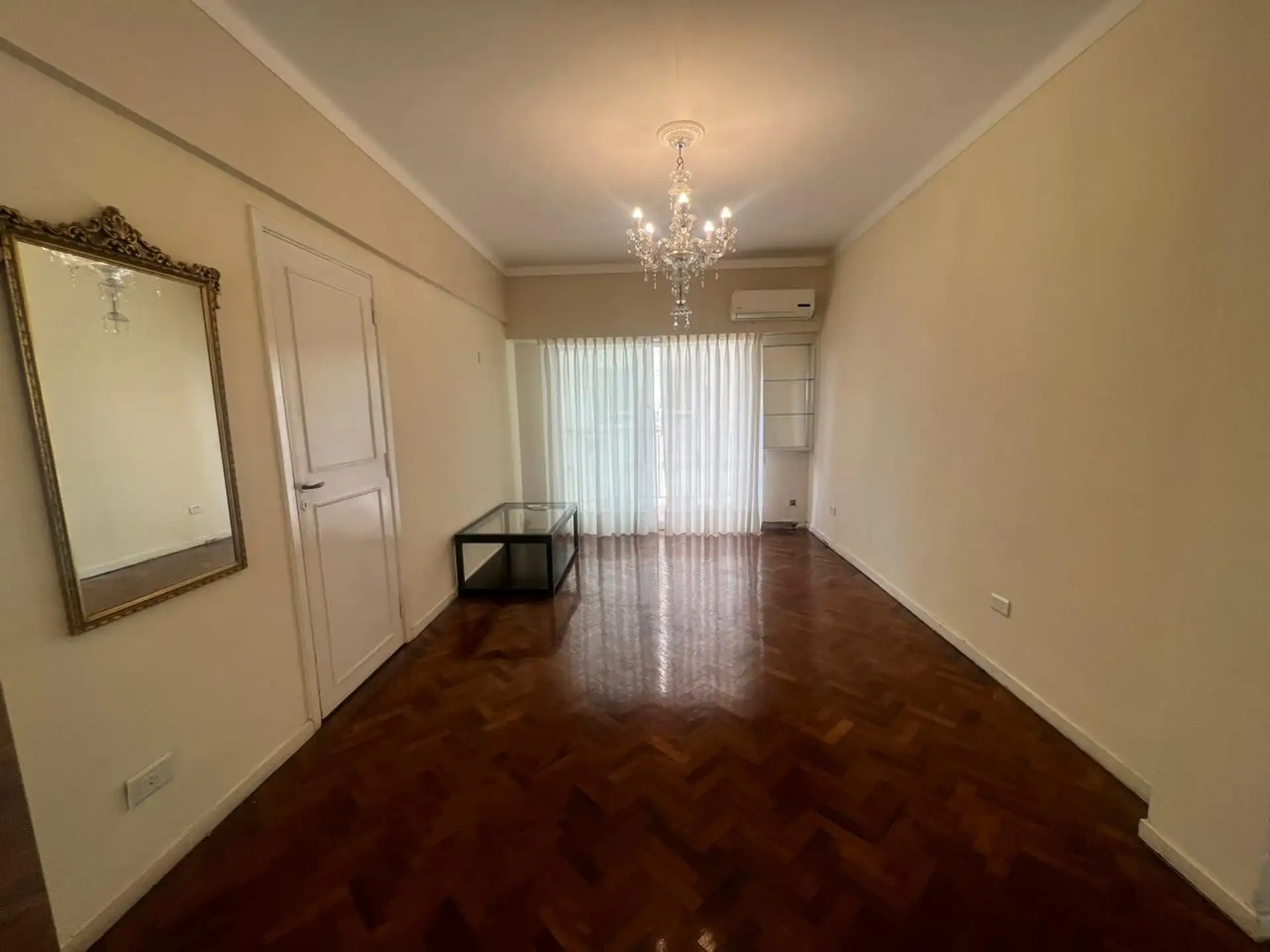 Apartment with 2 bedrooms in Recoleta for professional use