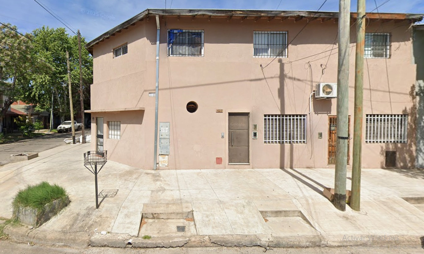 Apartamento de 3 ambientes com 2 dormitórios em General San Martín