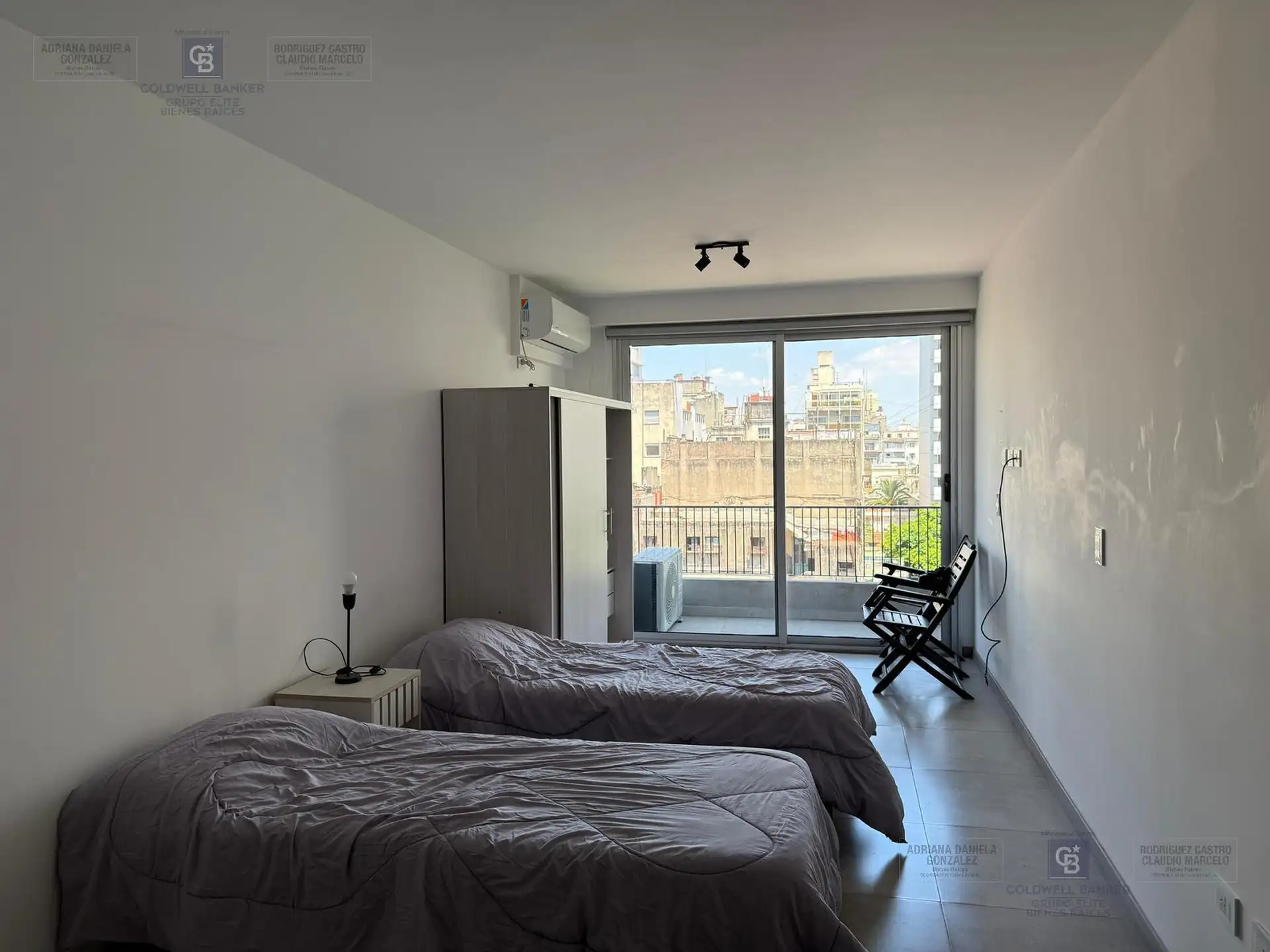 Temporarily rented studio apartment in Monserrat