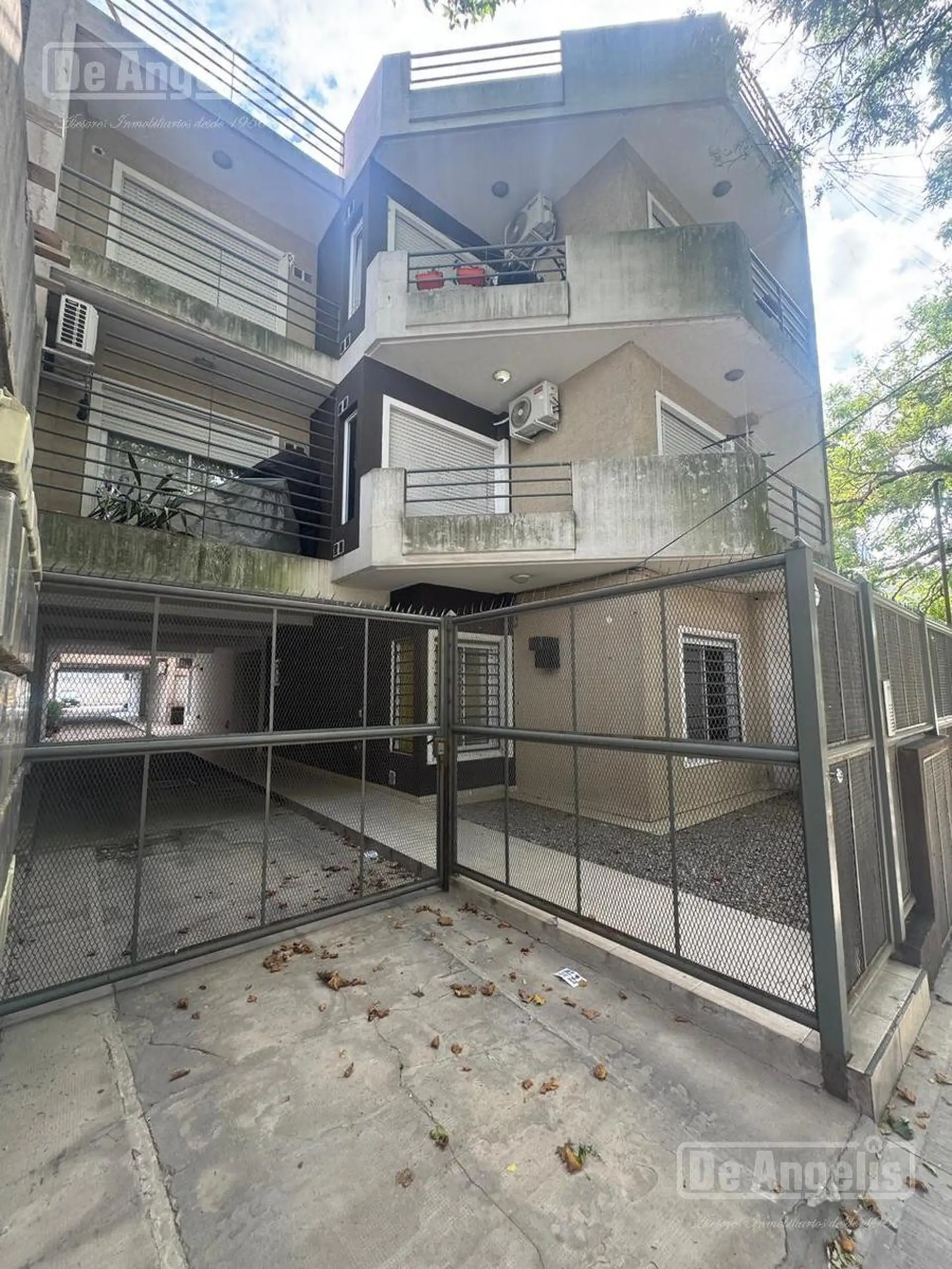 Apartamento de dois ambientes com 1 dormitório em Morón